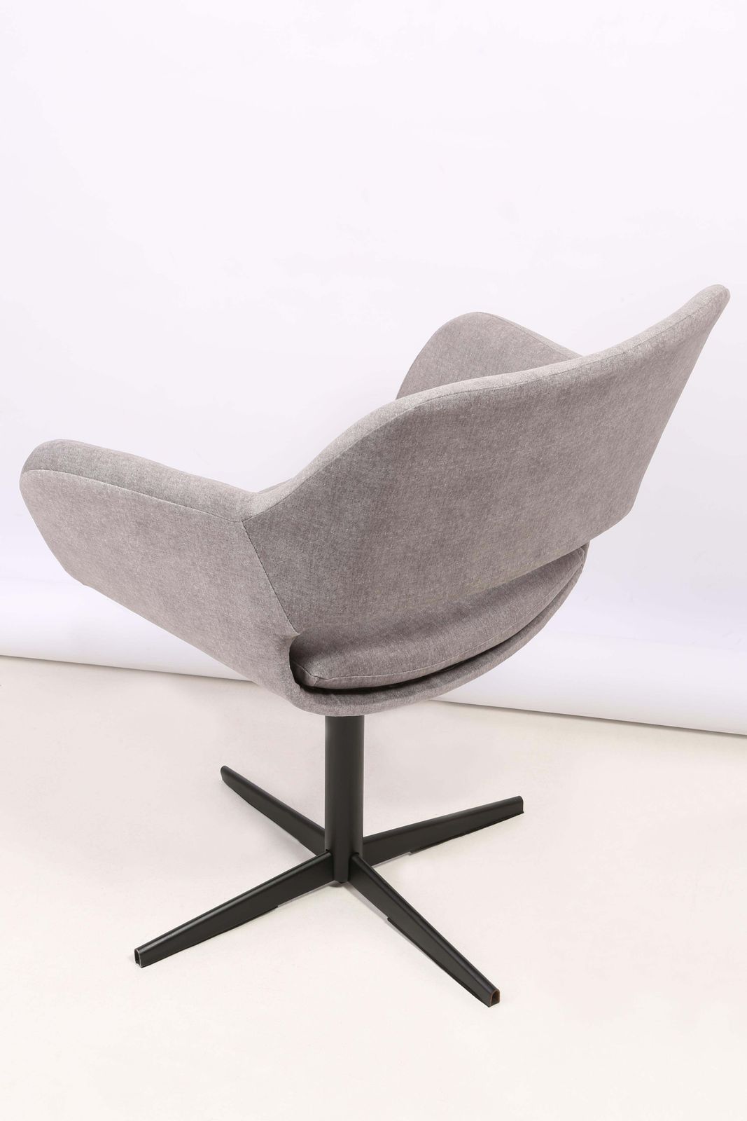 Vintage Grijsfluwelen Draaifauteuil, 20e Eeuw, Ca. Jaren 1960 photo vinterior