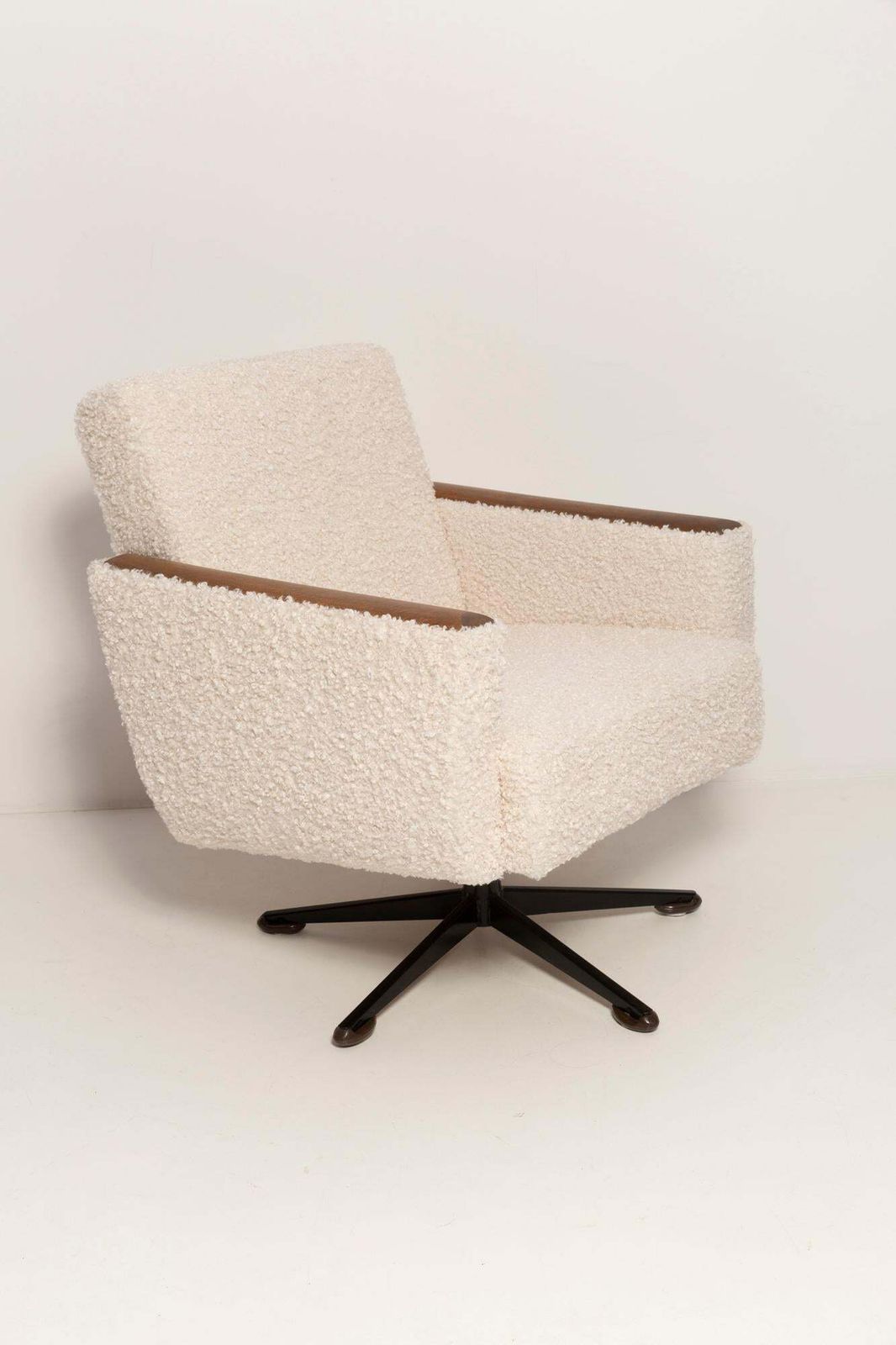 Pair Of Midcentury Light Faux Fur Bouclé Swivel Armchairs, Europe, 1960s photo vintage