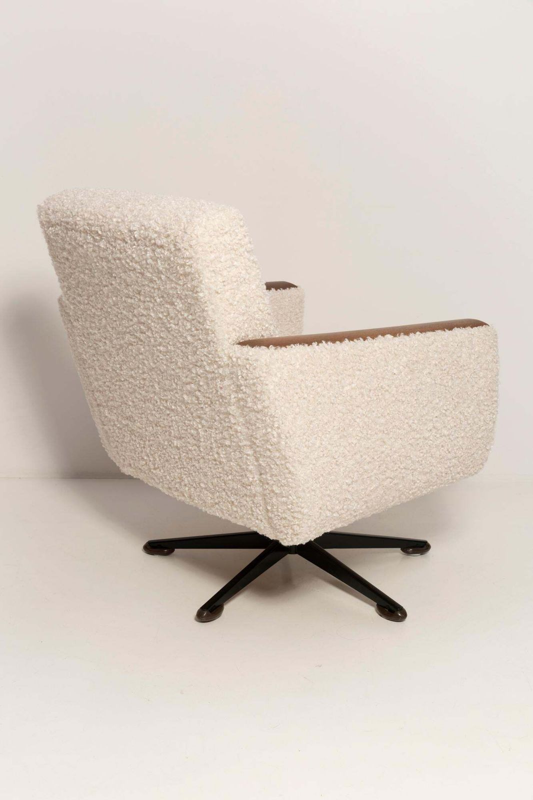 2721.0 Pair Of Midcentury Light Faux Fur Bouclé Swivel Armchairs, Europe, 1960s photo