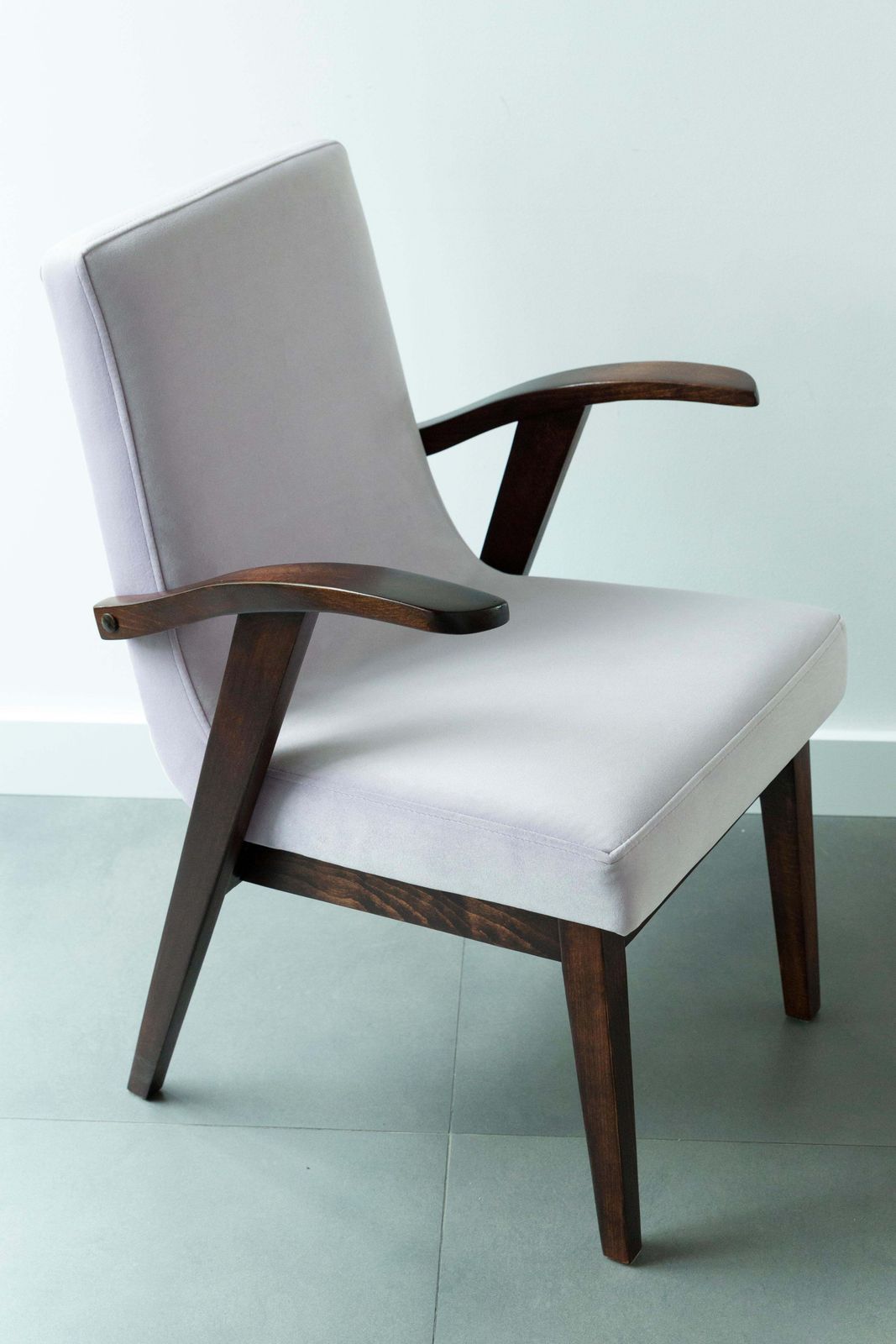 Vintage Lichtviolette Fauteuil Van Mieczyslaw Puchala, Ca. Jaren 1960 photo furniture