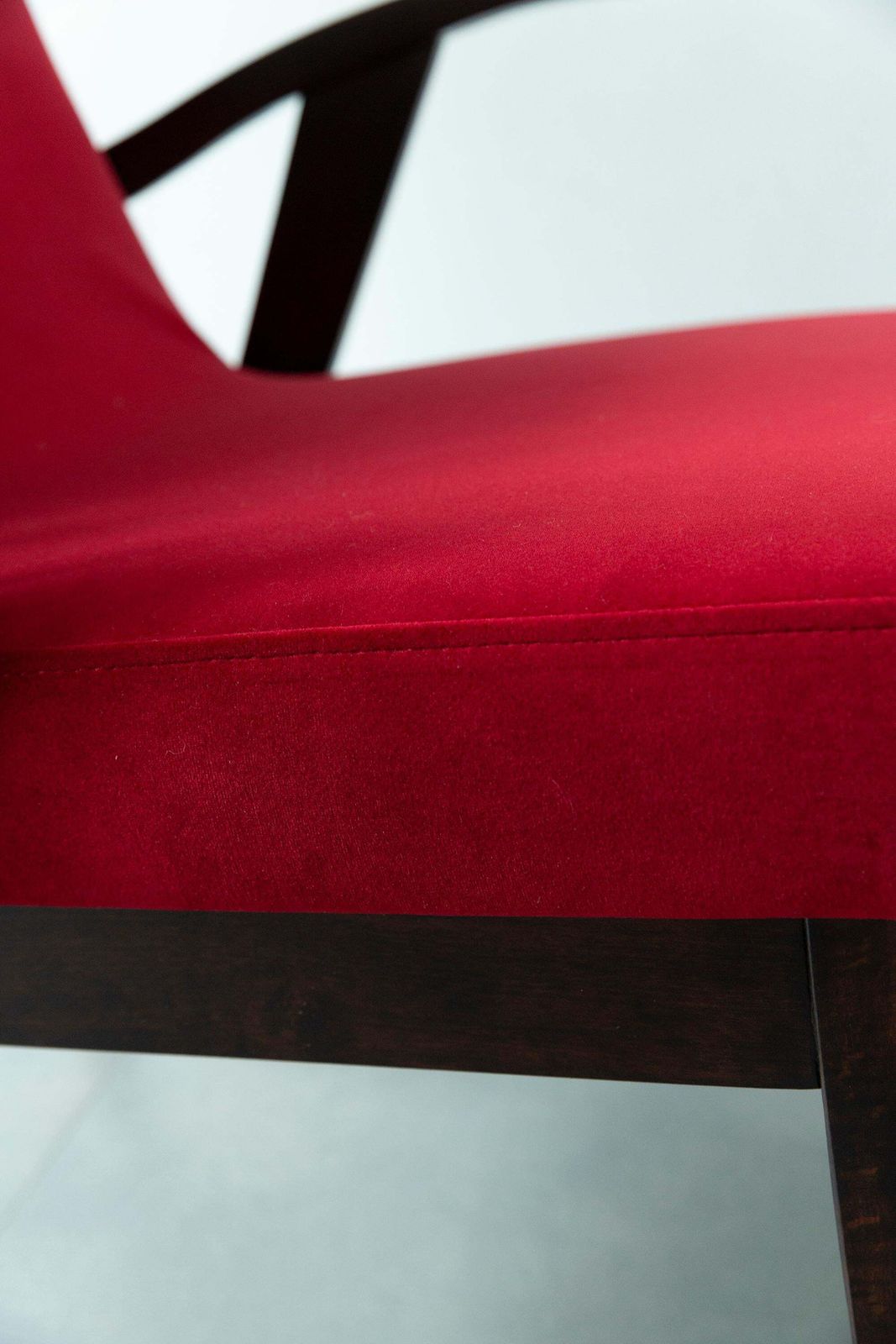 photo vinterior 20th Century Vintage Red Armchair By Mieczyslaw Puchala, 1960s