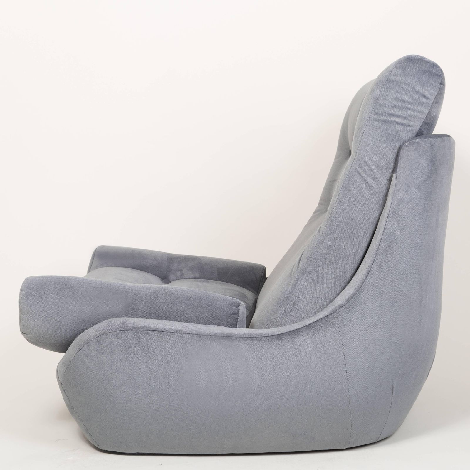 Vintage Grijze Fluwelen Atlantis Fauteuil, Ca. Jaren 1960, 20e Eeuw photo Meubels