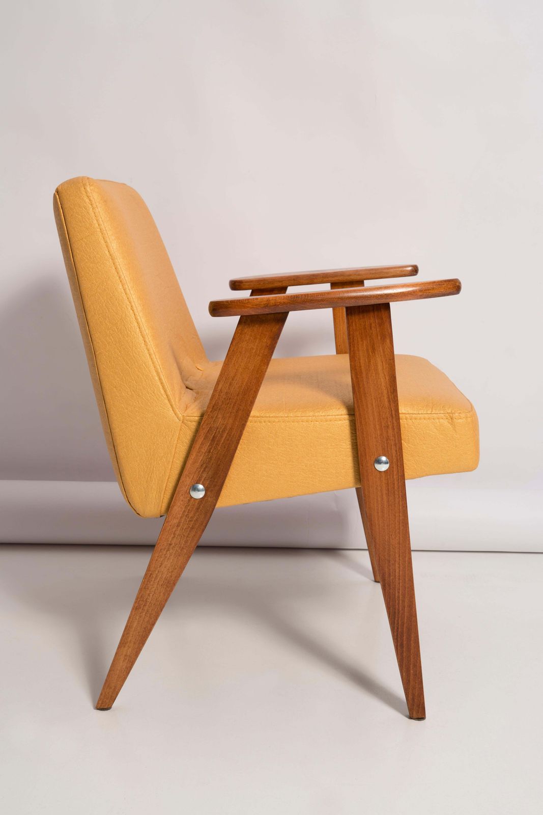 photo buy Midcentury 366 Club Armchair In Gold Pineapple Leather, Jozef Chierowski, 1960s