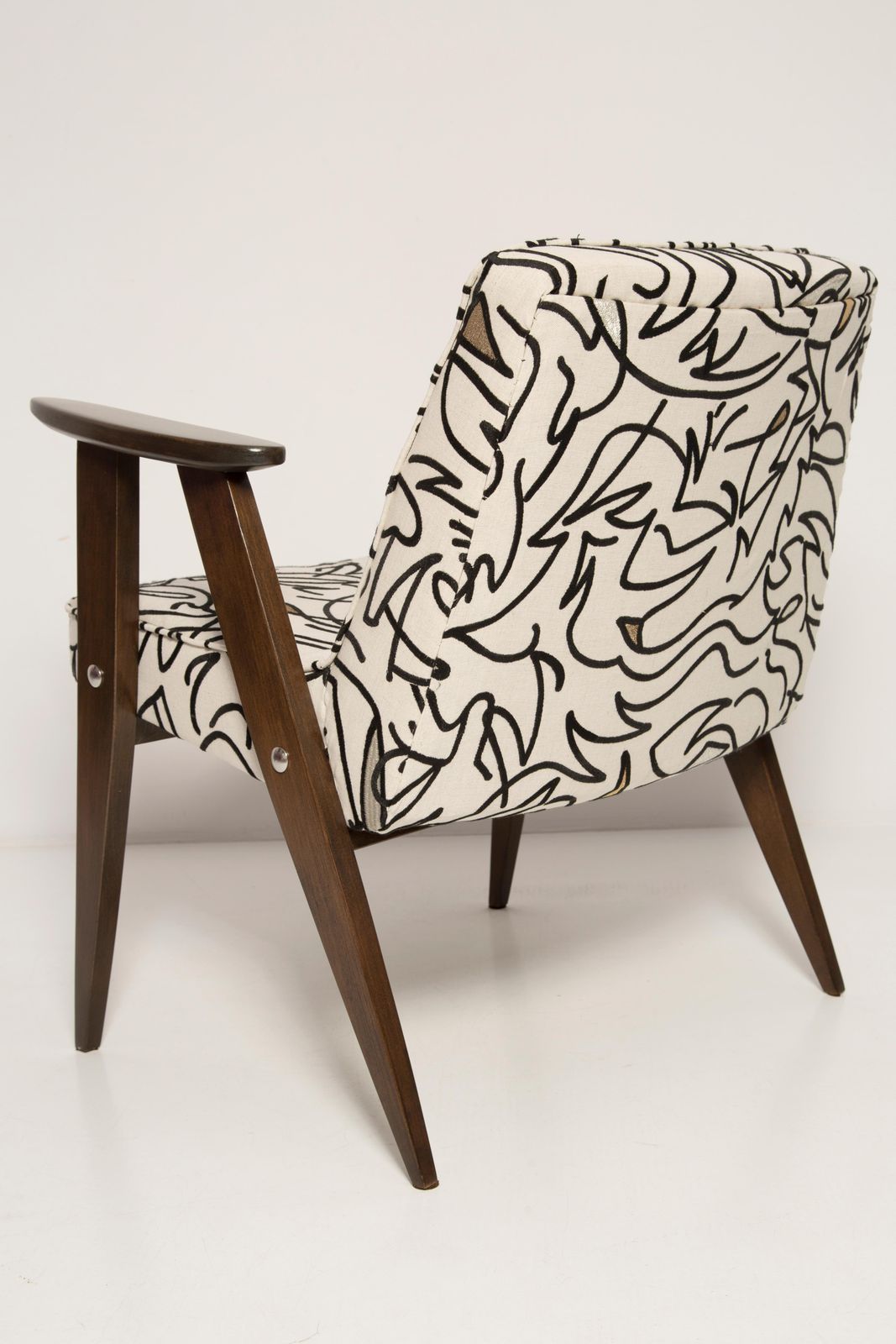 1276.0 Mid Century 366 Fauteuil In Licht Linnen, Door Jozef Chierowski, Polen, Jaren 1960 photo