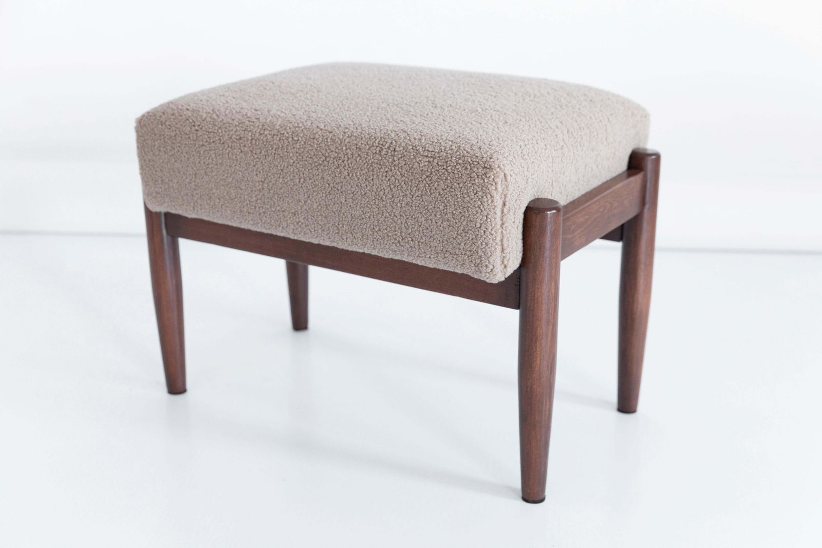 Mid Century Camel Boucle Vintage Stool, Edmund Homa, 1960s photo 340.0