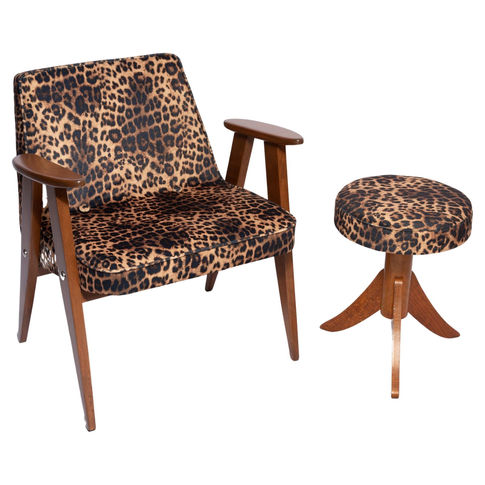 Mid Century 366 Fauteuil En Hocker In Luipaardfluweel, Door Chierowski, Europa, Ca. Jaren 1960