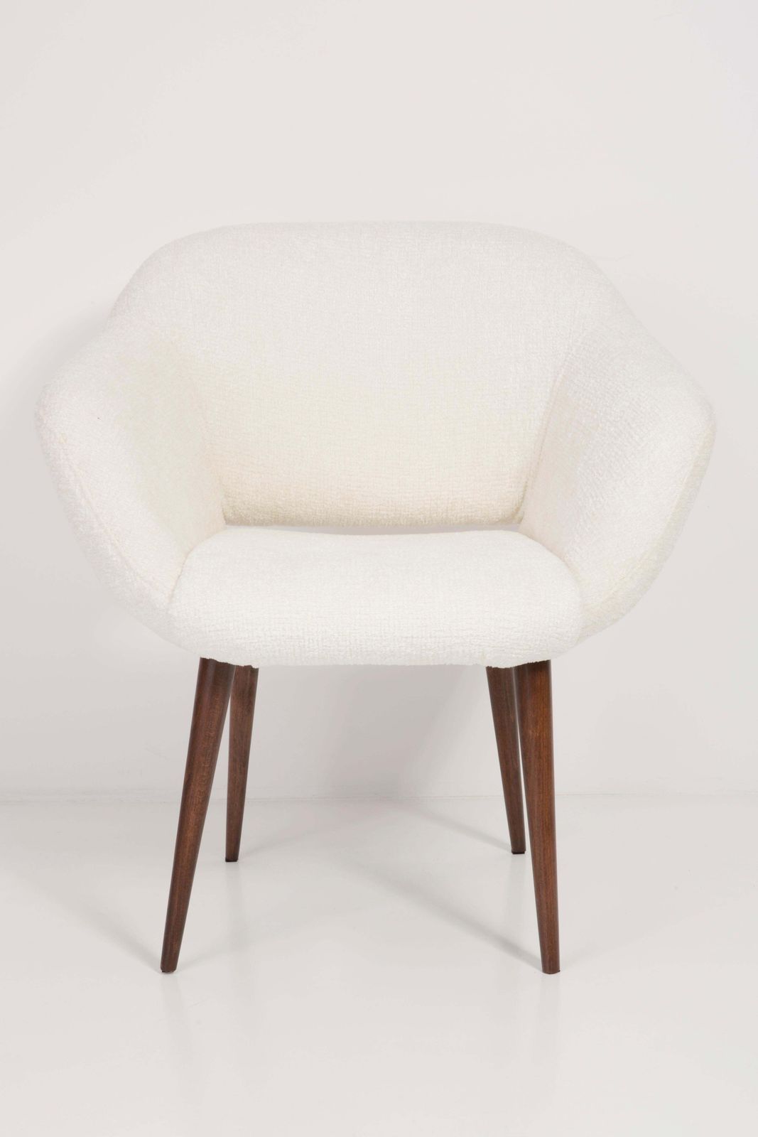 photo furniture Pair Of Midcentury White Boucle Club Armchairs, 1960s