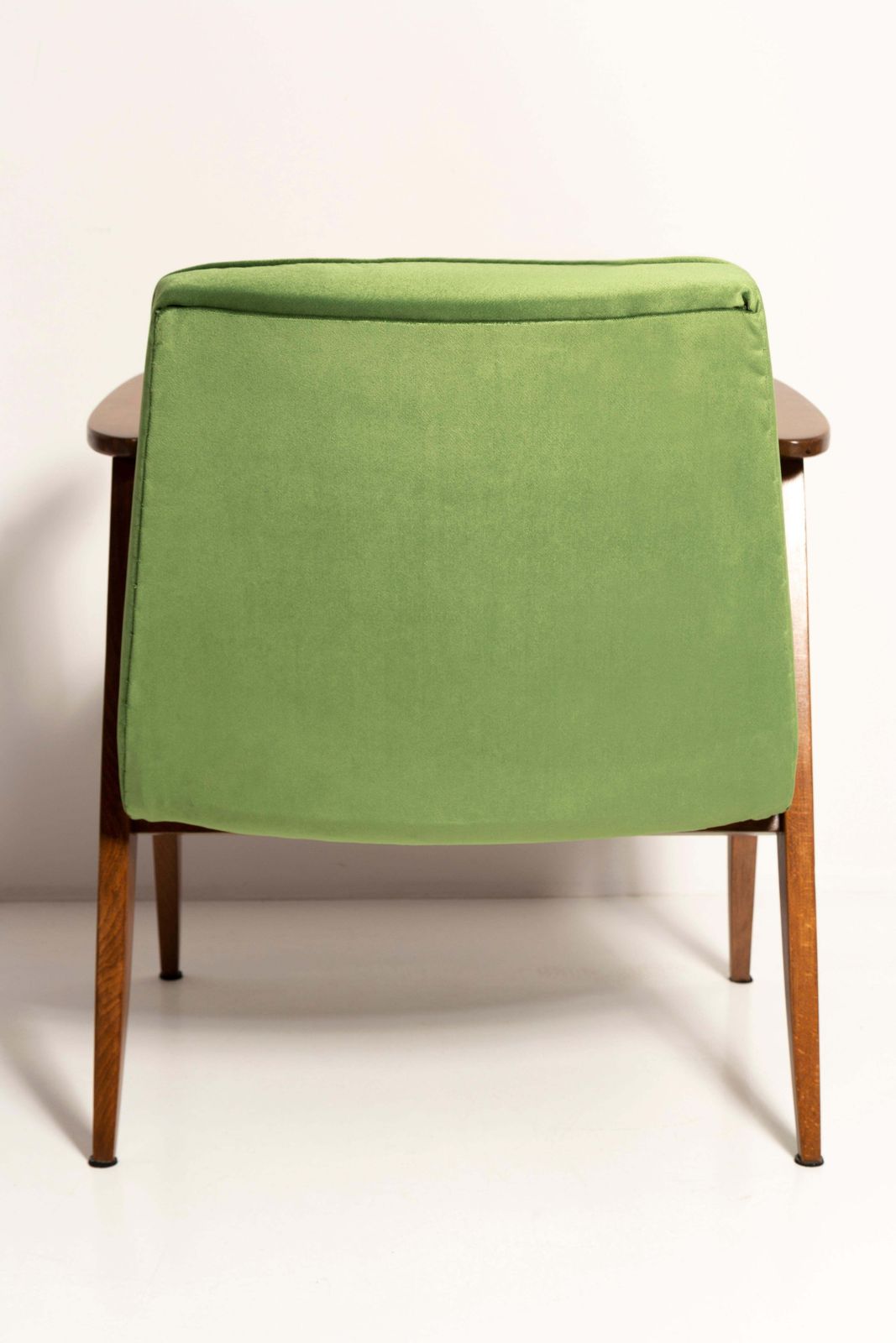 Pair Of Mid Century 366 Armchairs, Green And Orange, By Chierowski Europe, 1960s photo vintage