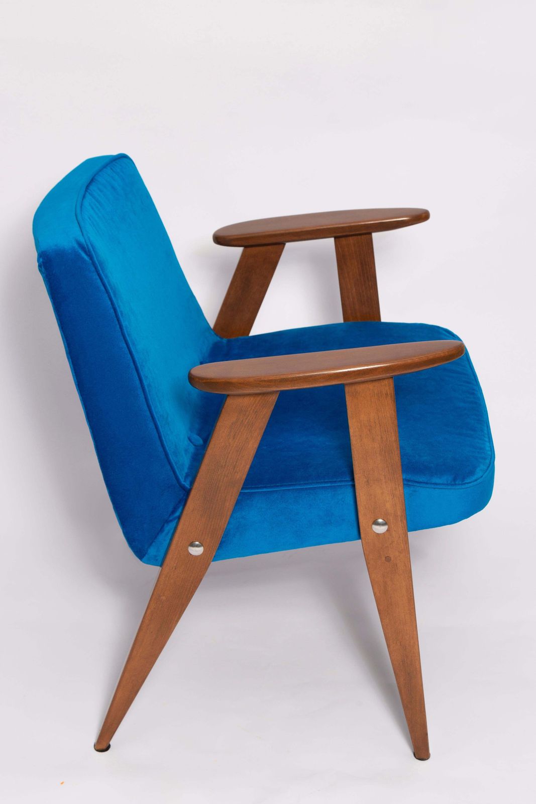 Paar Mid Century 366 Fauteuils, Roze En Blauw, Door Chierowski Europe, Jaren 1960 photo vinterior