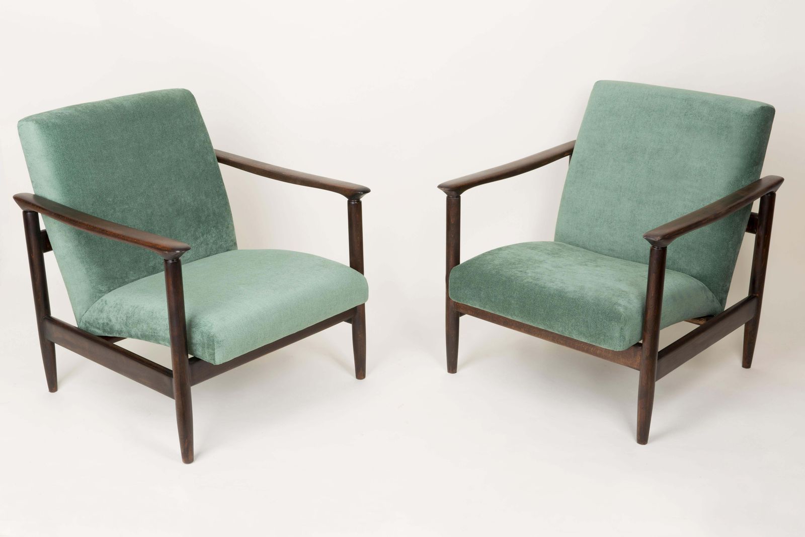 Paar Groene Fauteuils, Edmund Homa, Gfm 142, Jaren 1960, Polen photo furniture