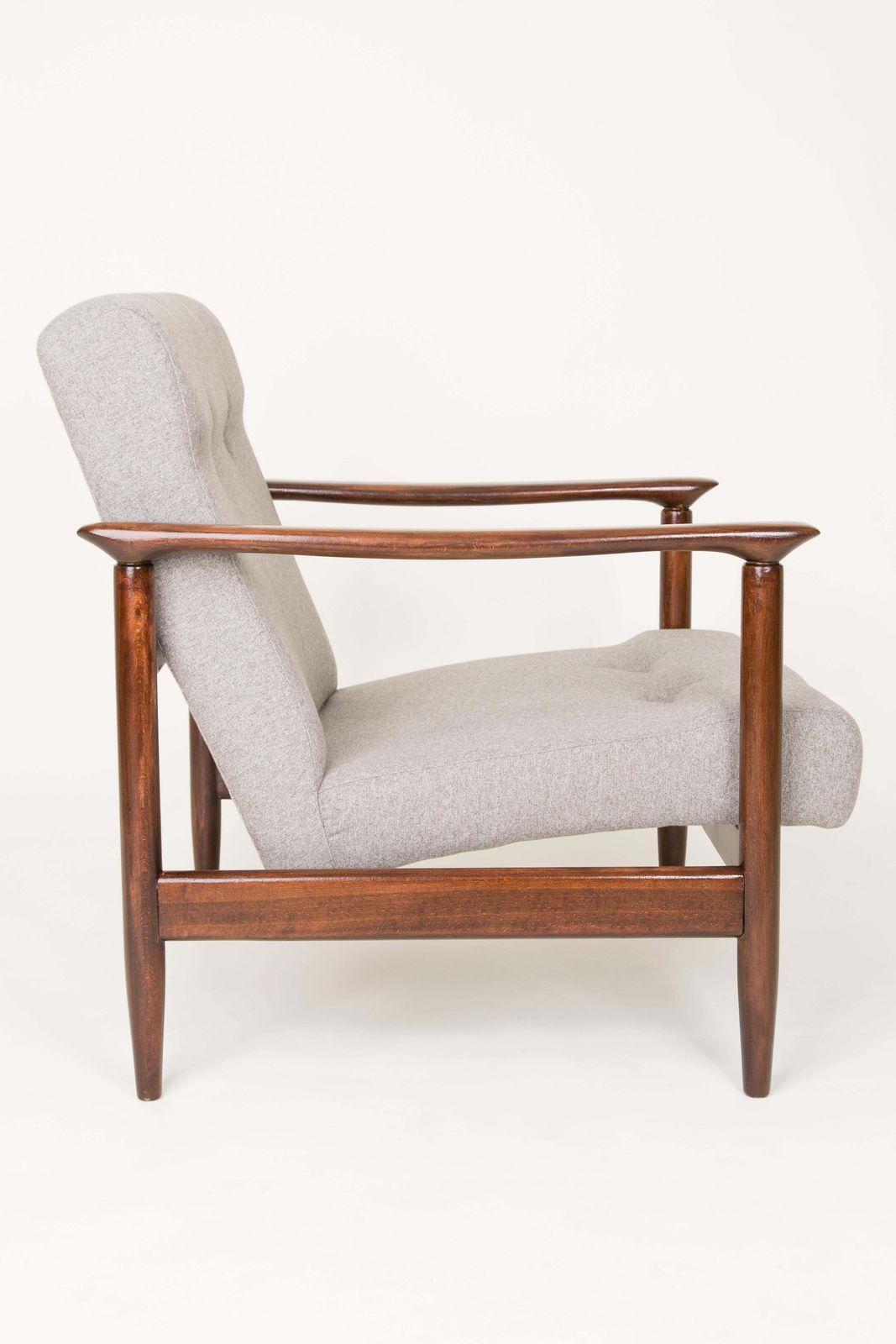 Pair Of Beige Armchairs, Edmund Homa, Gfm 142, 1960s, Poland photo vinterior