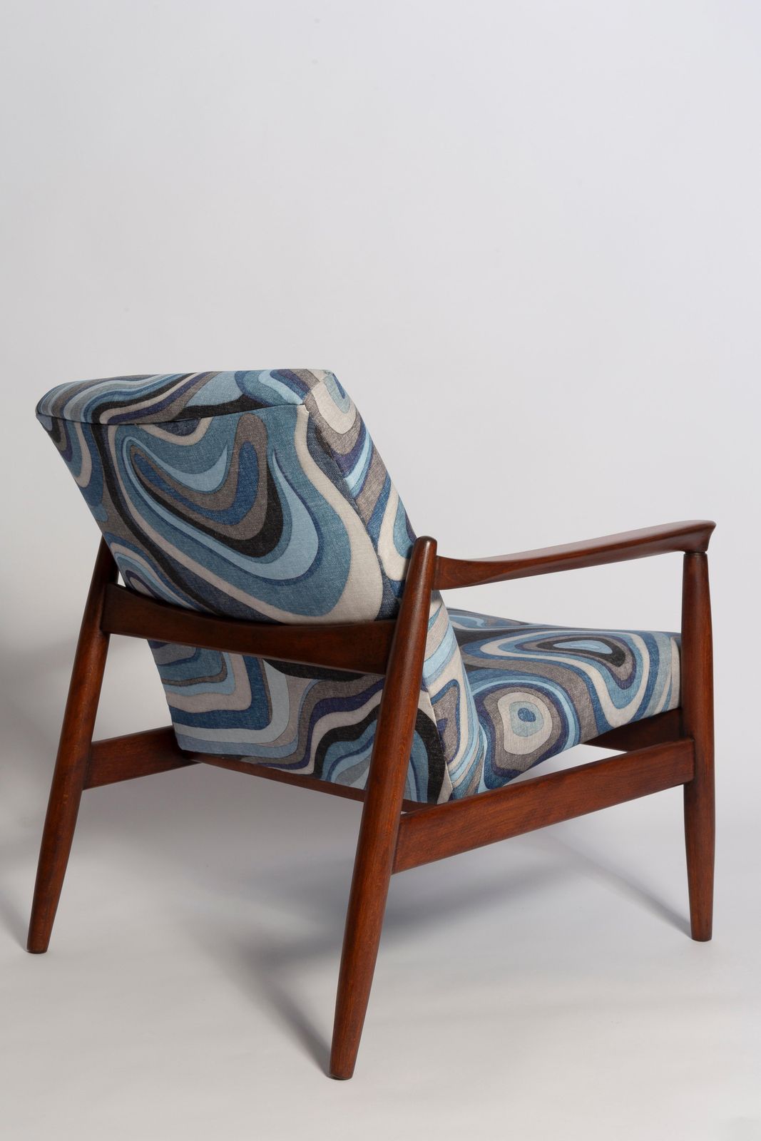 Set Blauwen Linnen Mid Century Fauteuils En Krukken, Model Gfm64, E Homa, Europa, Jaren 1960 photo vintage