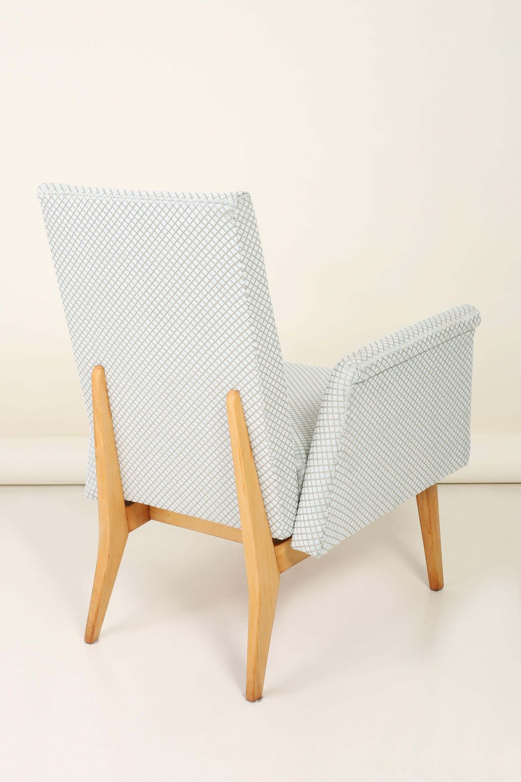 Meubels Paar Mid Century Modern Clubfauteuils In Lichtblauw Velours, Ca. Jaren 1960 photo