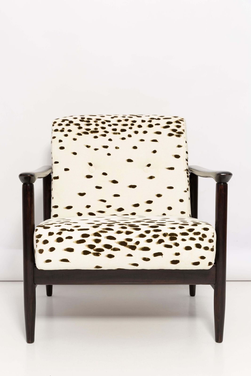 photo vinterior Set Of Two Mid Century Dalmatian Velvet Armchairs, By Edmund Homa, Europe, 1960s
