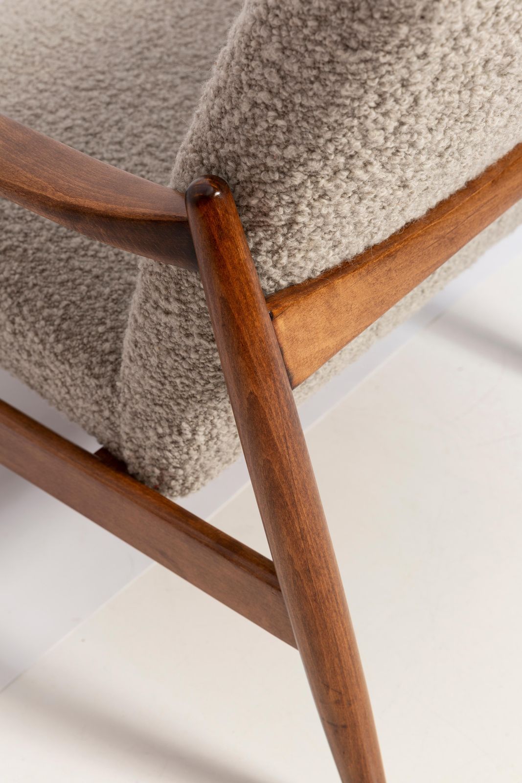 3742.0 Set Van Twee Mid Century Fauteuils In Grijs Alpacawol, Edmund Homa, Polen, Jaren 1960 photo