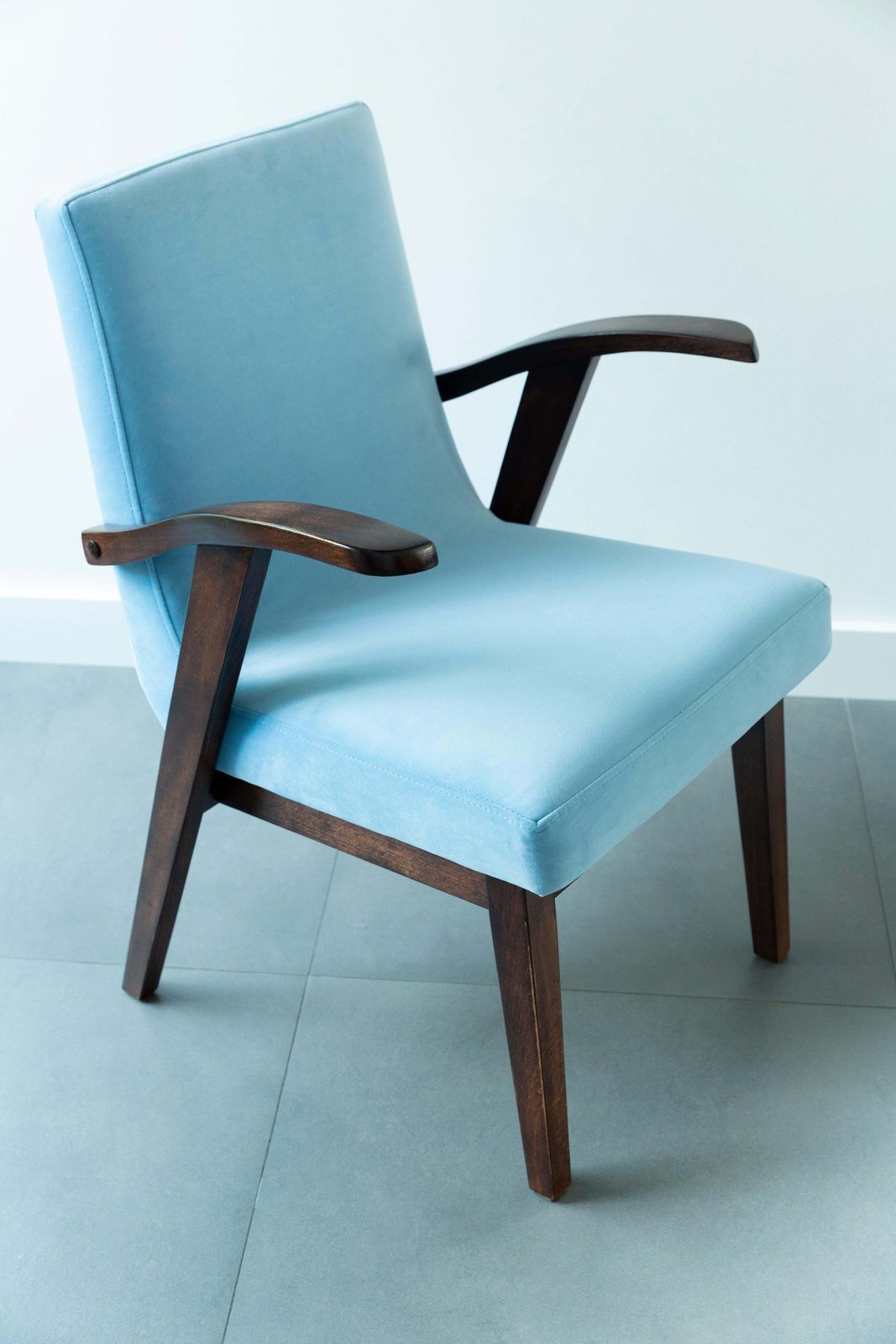 Set Of Six 20th Century Armchairs In Baby Blue Velvet, Mieczyslaw Puchala, 1960s photo vintage