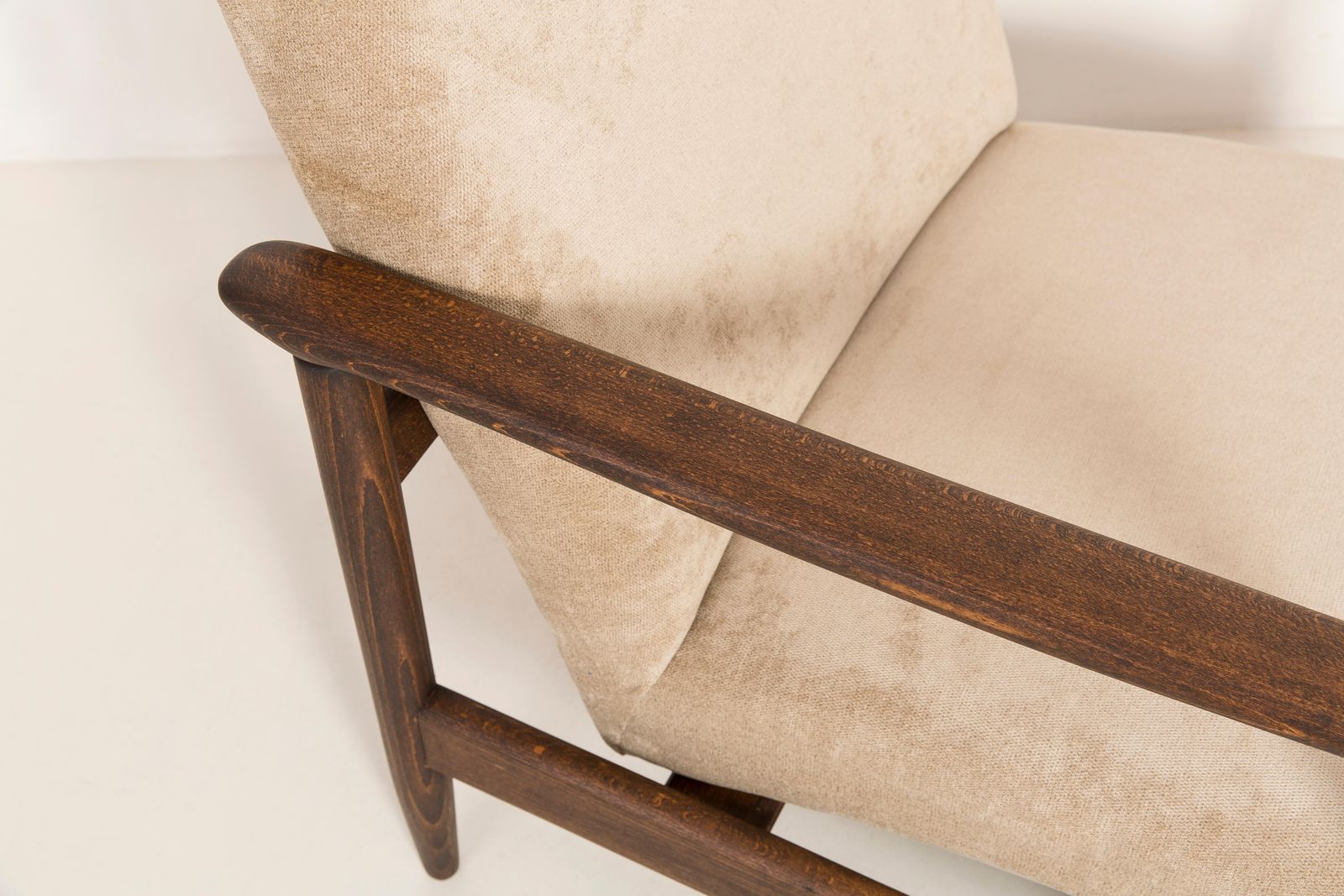photo buy Set Of Six Mid Century Modern Beige Armchairs, Edmund Homa, 1960s, Poland