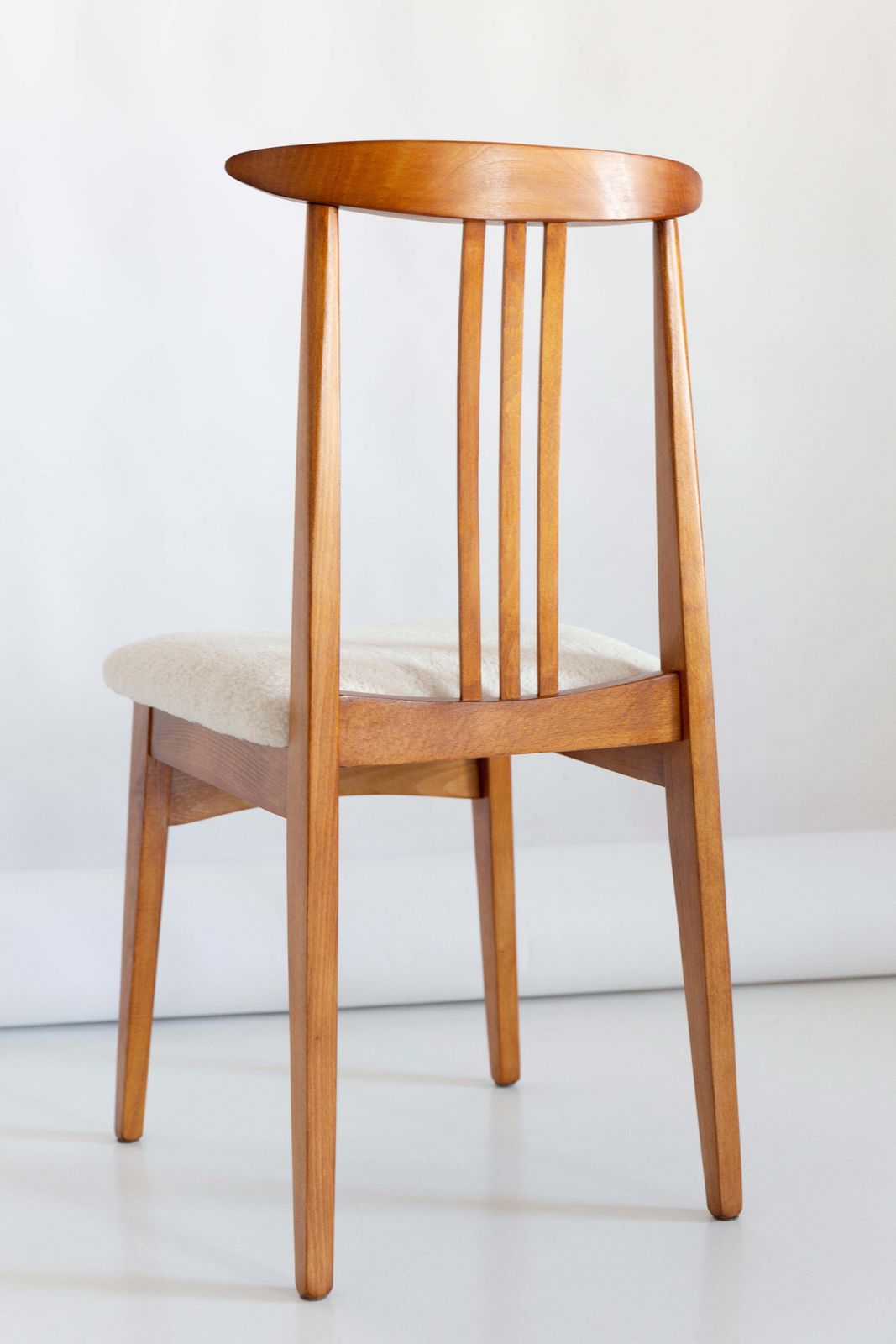 Mid Century Modern Light Boucle Chair, Designed By M. Zielinski, Europe, 1960s photo vintage