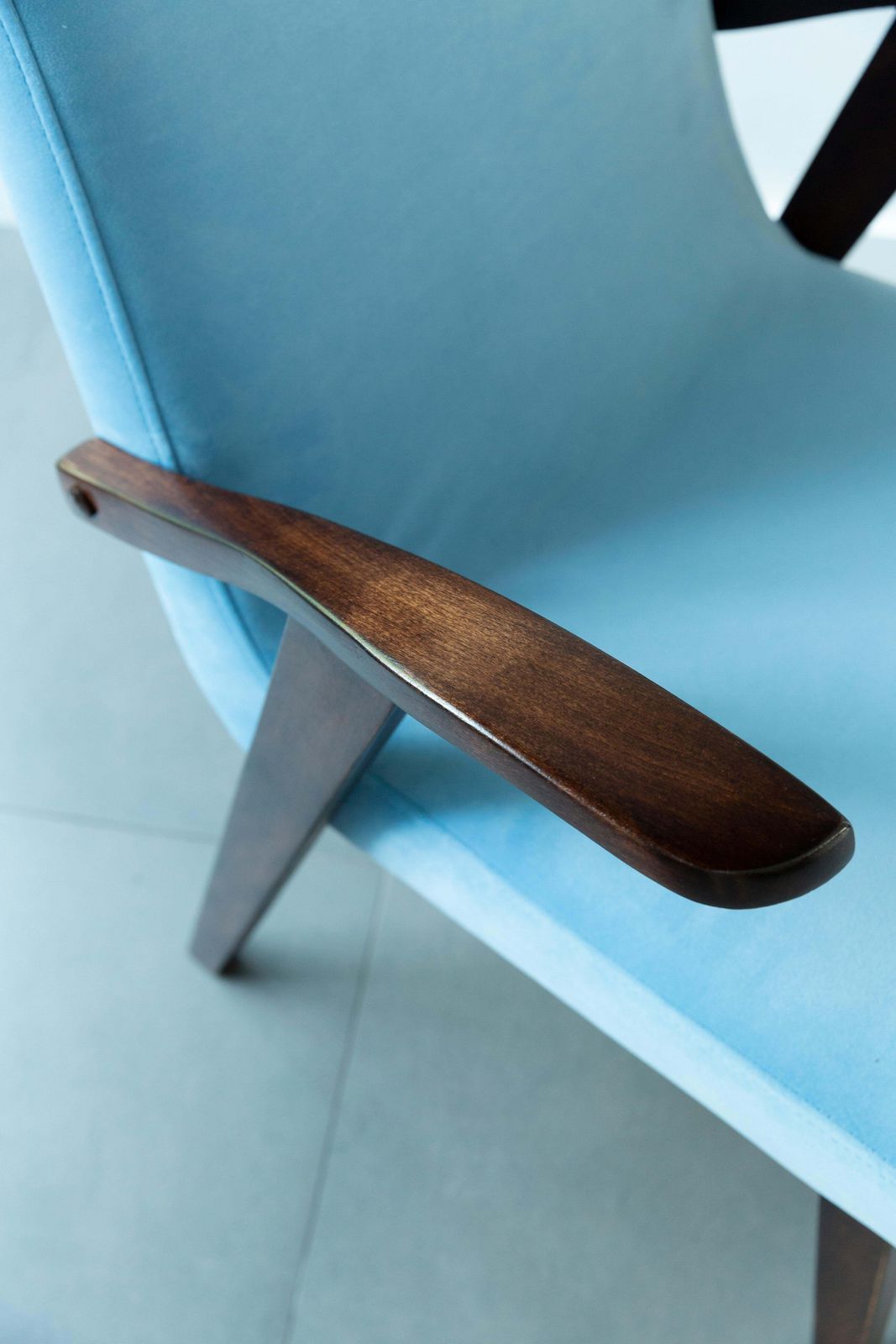 photo furniture 20th Century Vintage Armchair In Baby Blue Velvet By Mieczyslaw Puchala, 1960s