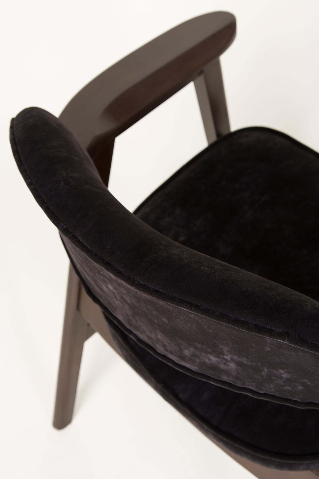 photo for sale Set Van Vier 20e Eeuwse Buffalo Stoelen Van Zwart Hout En Fluweel, Jaren 1960