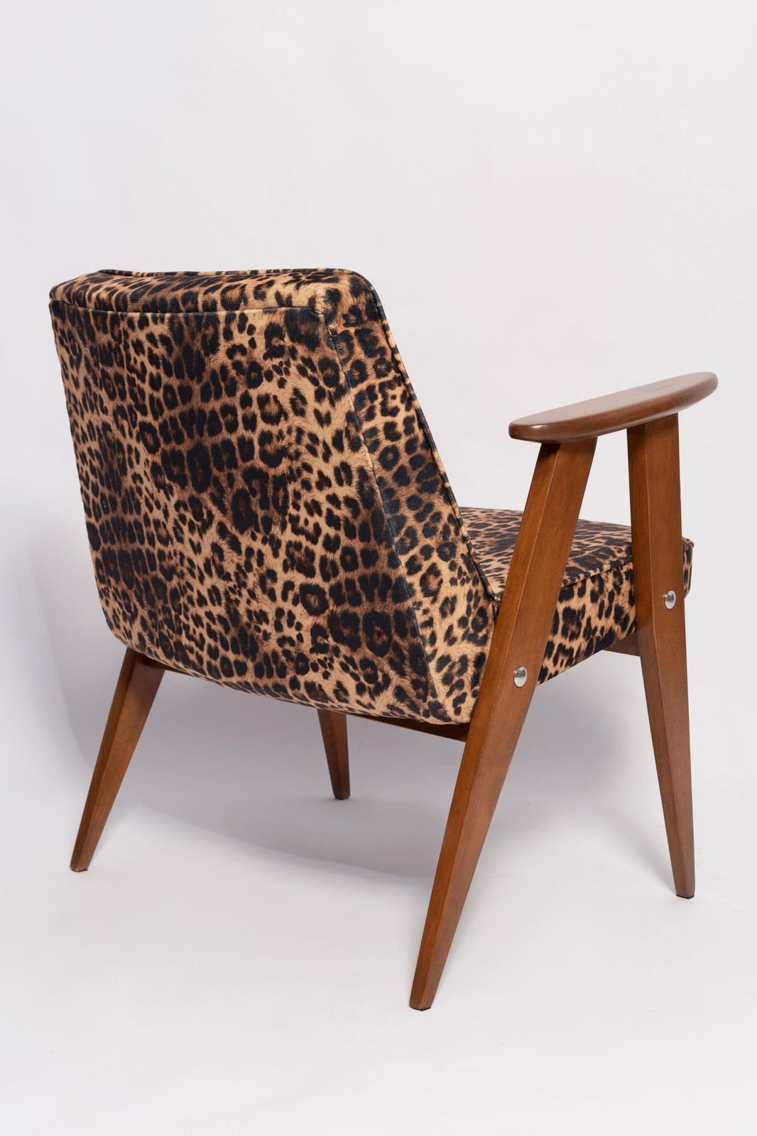 Mid Century 366 Armchair In Leopard Print Velvet, Jozef Chierowski, Europe 1960s photo vintage