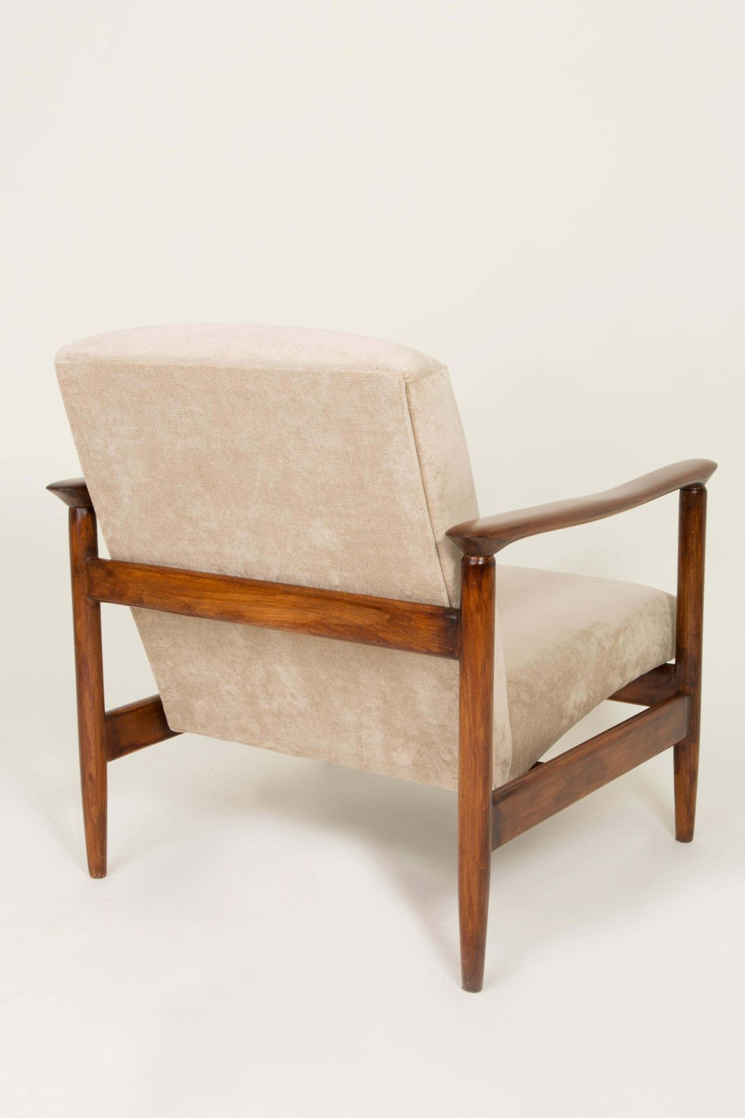 Beige Armchair, Edmund Homa, Gfm 142, 1960s, Poland photo vinterior