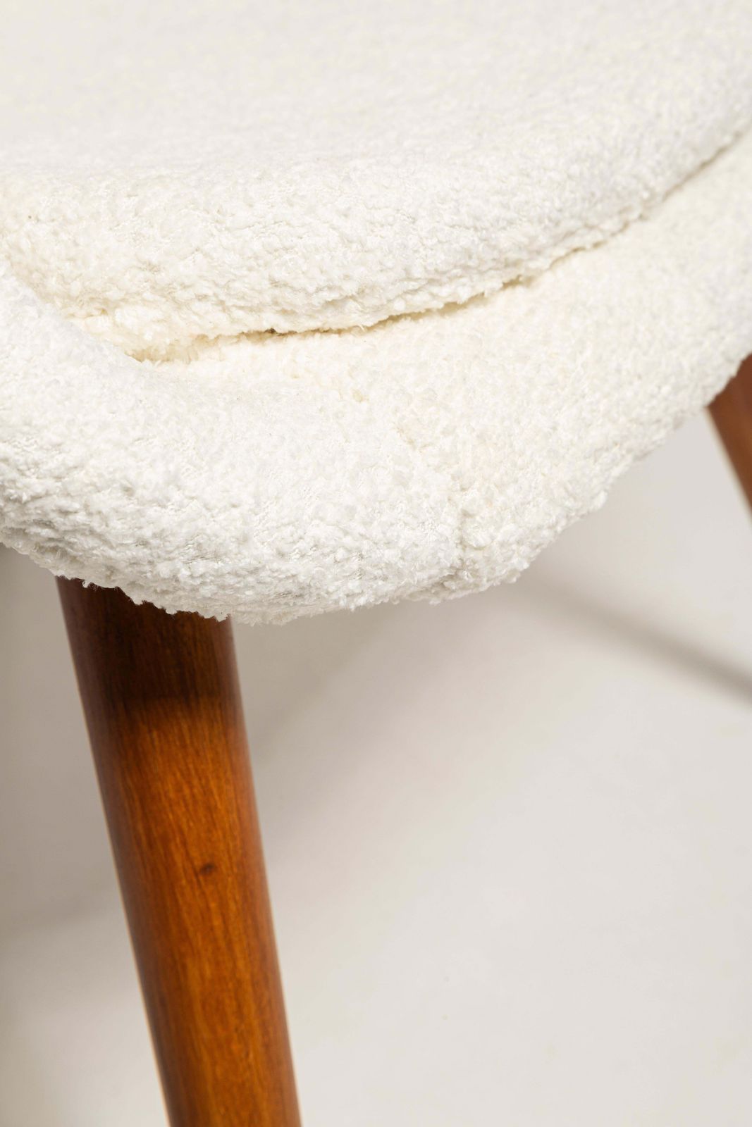 photo buy Mid Century White Boucle Shell Chair, Miroslav Navratil, Czechoslovakia, 1960s