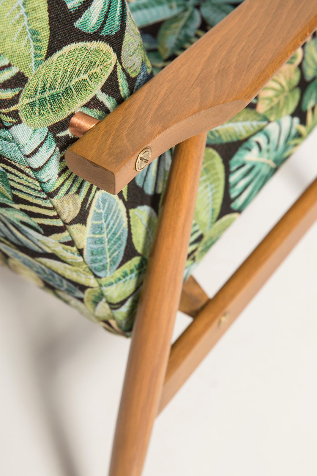2041.0 Pair Of Mid Century Green Leaves Jacquard Dante Armchairs, H. Lis, 1960s photo