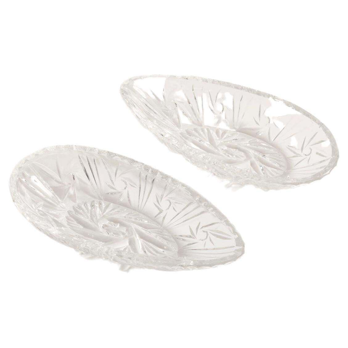 Set Of Two Midcentury Transparent Crystal Glass Bowls, France, 1970s