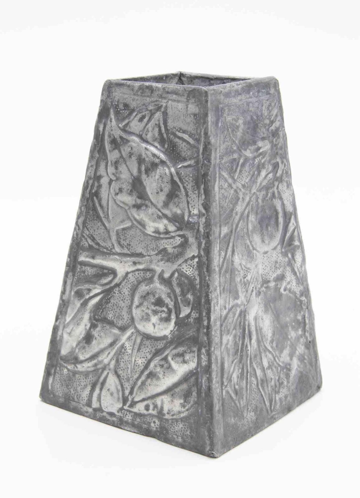 Set Of 2 Art Nouveau Pewter Vases, Italy, Early 20th Century photo buy