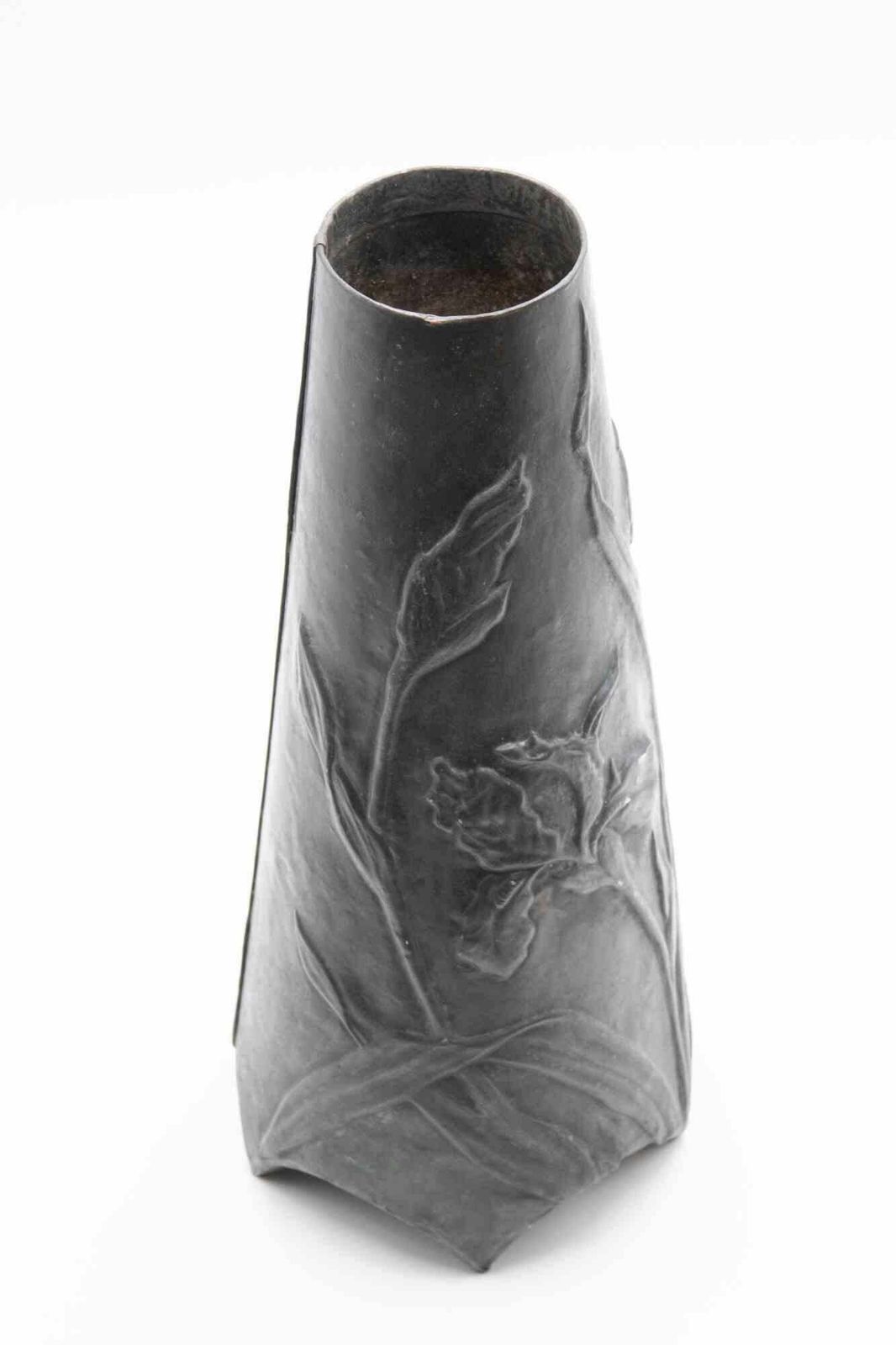 Set Of 2 Art Nouveau Pewter Vases, Italy, Early 20th Century photo vintage