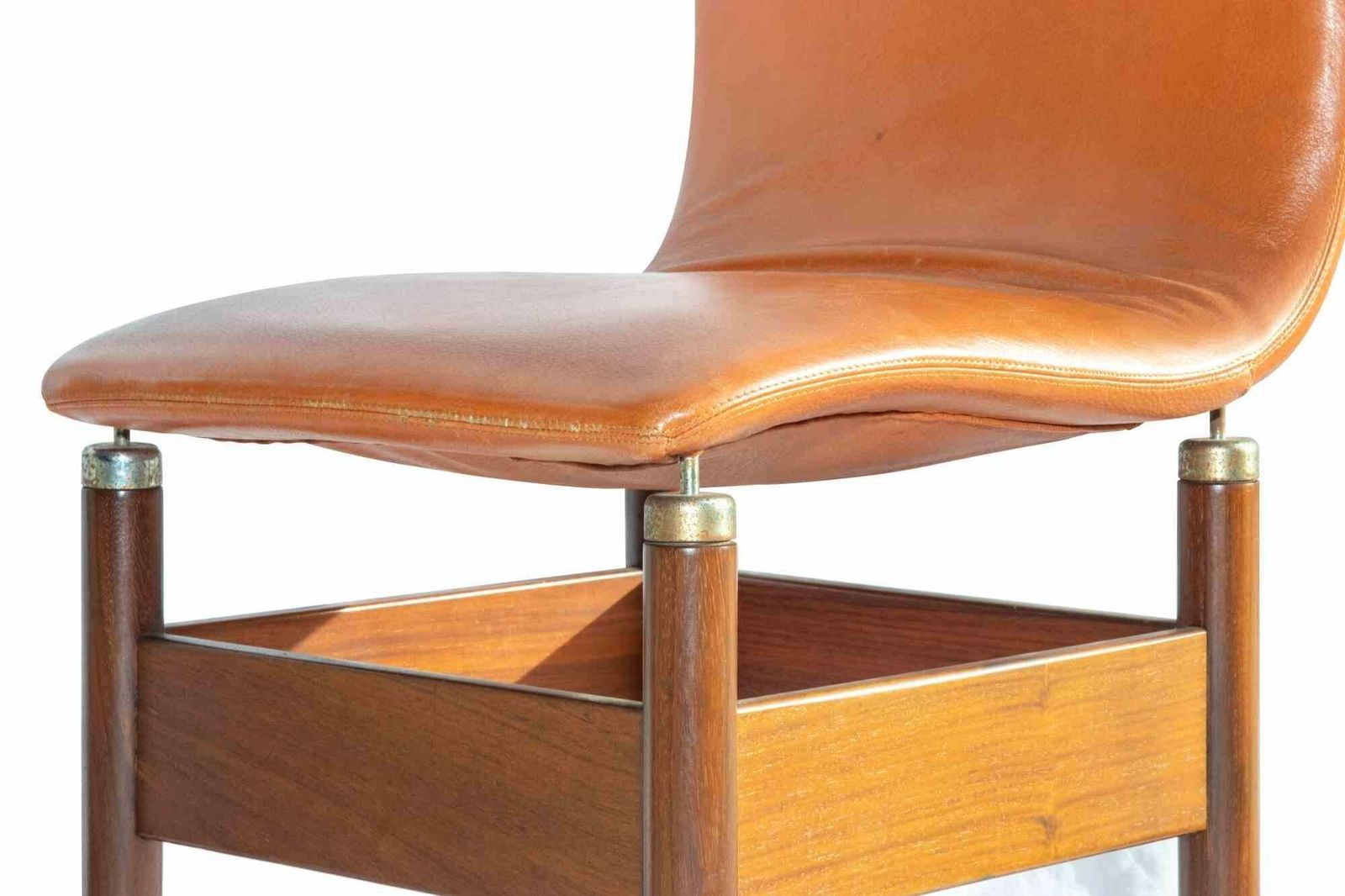 Set Of 4 Chelsea Chairs By Vittorio Introini For Saporiti, 1966 photo for sale