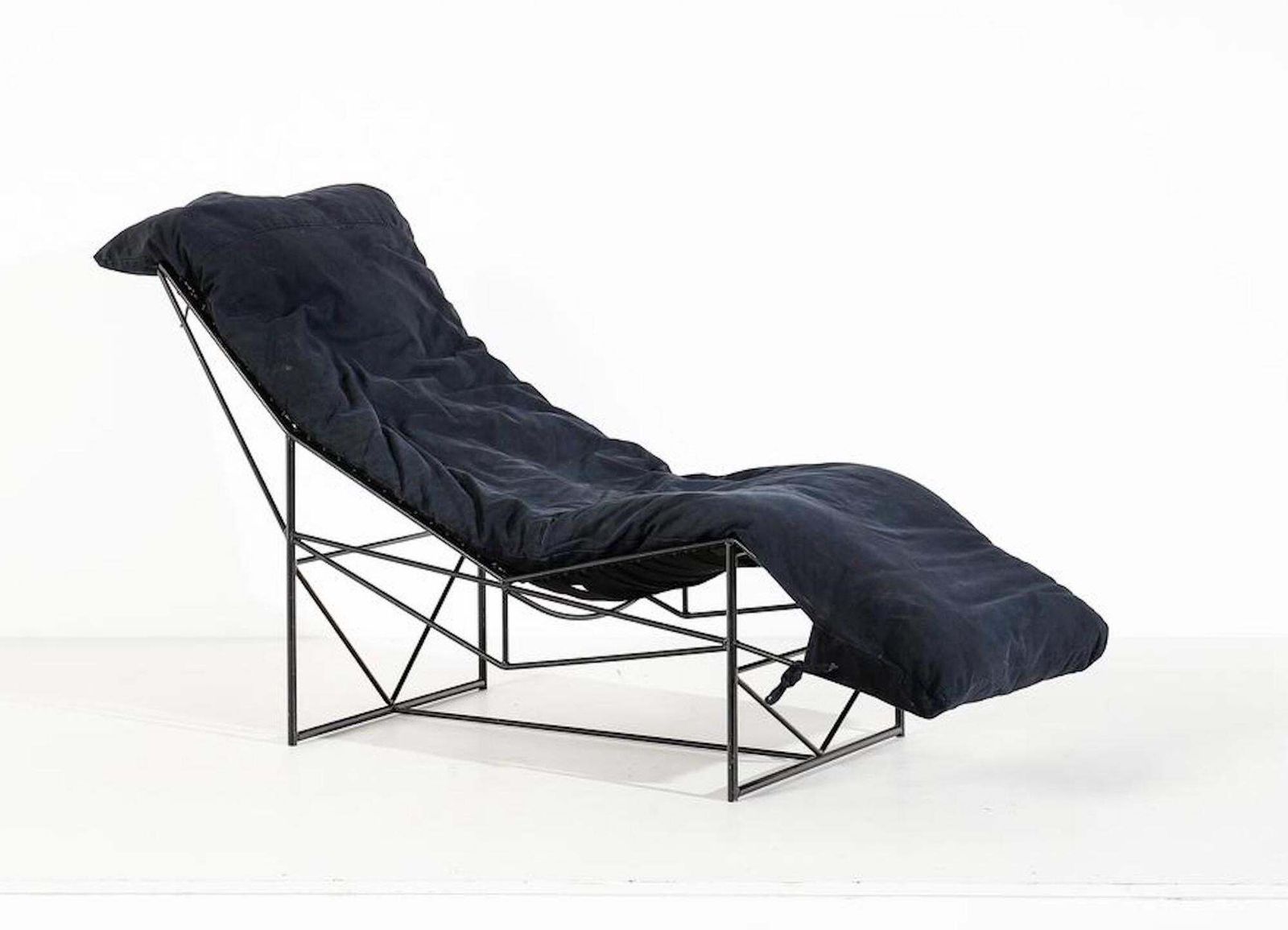 Chaise Longue By Paolo Passerini For Uvet, Italy 1985 photo Furniture