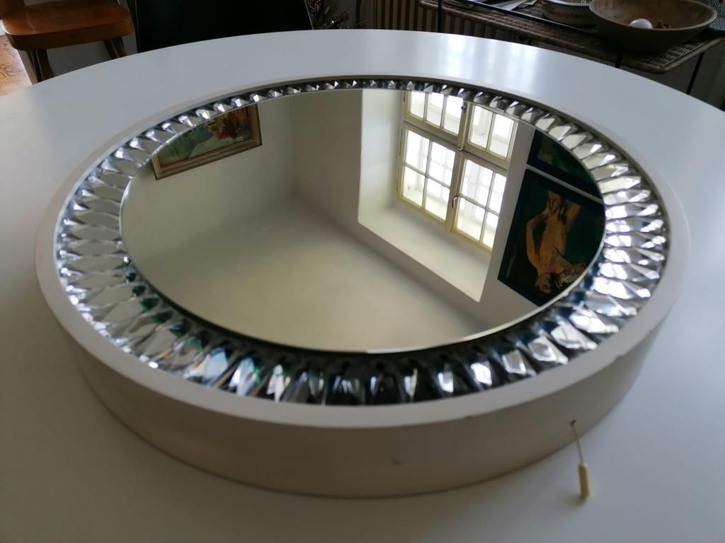 1560.0 Mid Century Illuminated Mirror photo