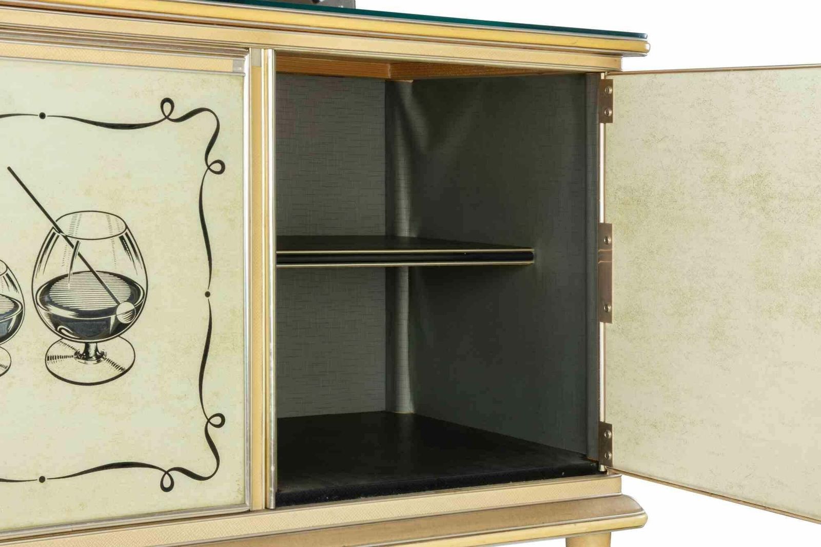 3822.0 Buffet By Umberto Mascagni With Embedded Mirror,  Italy, 1950s photo