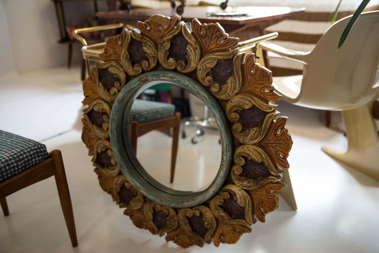 Midcentury Big Decorative Flowers Wood Original Glass Mirror, Italy, 1960s photo vinterior