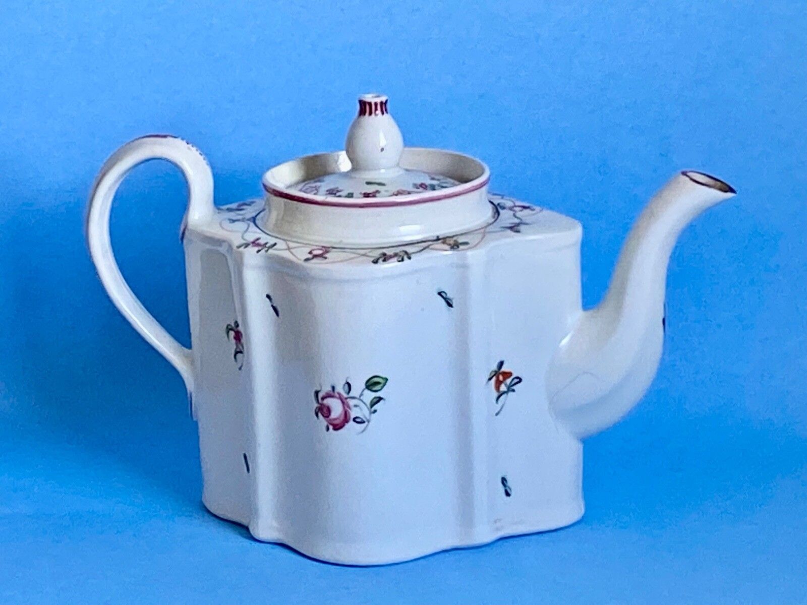 Early 19th Century New Hall Porcelain Floral Teapot photo for sale