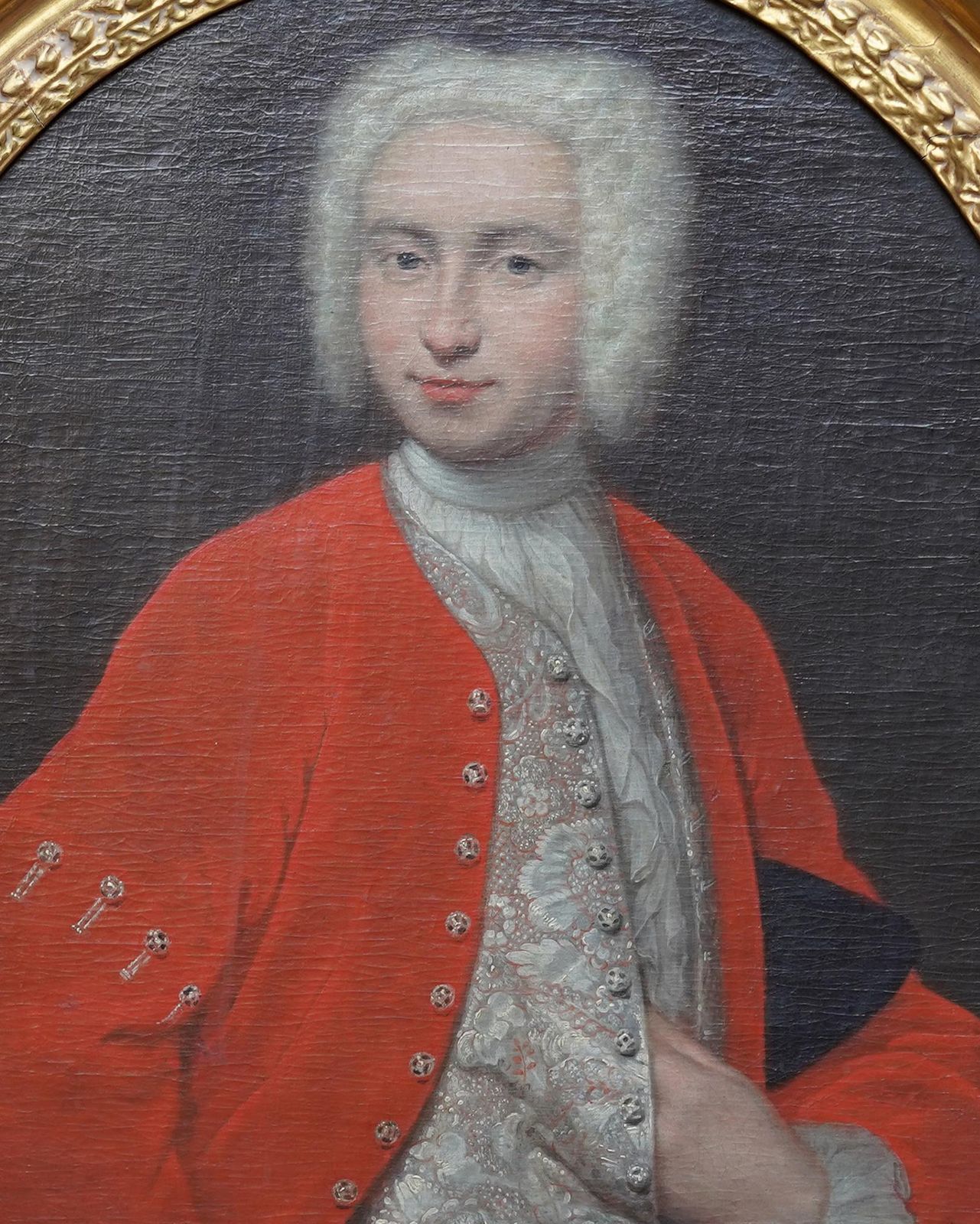 6121.0 Oval Portrait Of A Gentleman   French Old Master C1700 Art Oil Paintingcirca 1700 photo