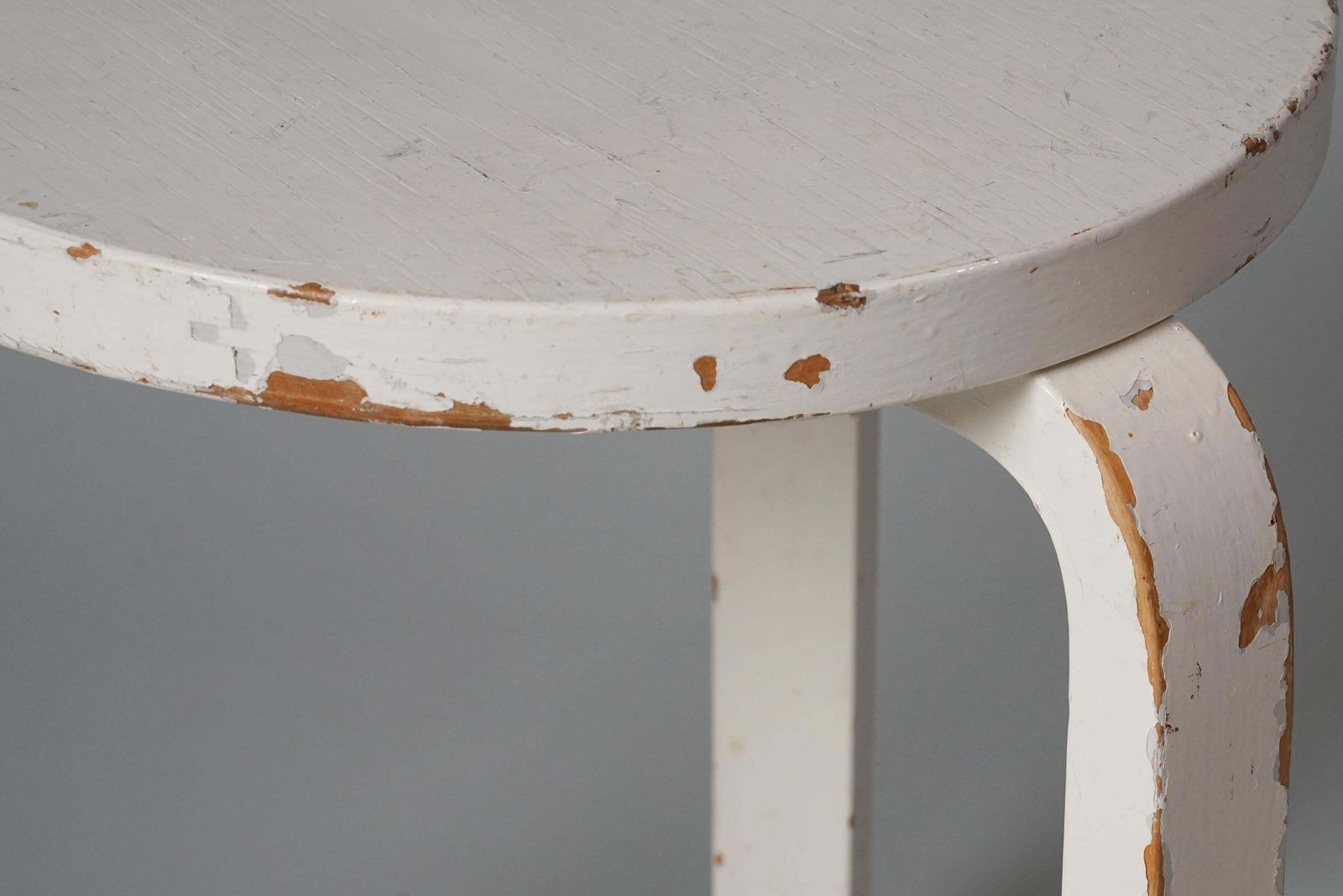 Model 60 Stool, Alvar Aalto, Oy Huonekalu  Ja Rakennustyötehdas Ab, 1930/1940s photo furniture