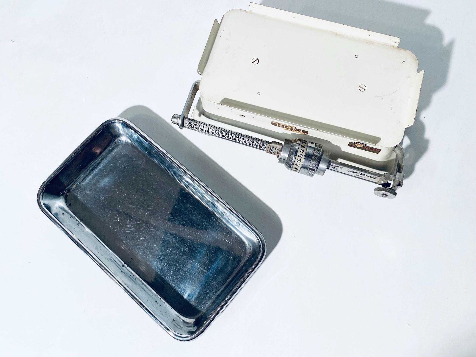 photo furniture Old Mikro Döft Kitchen Cooking Scale Germany / 1920s Kitchen Th. Prümm Cologne