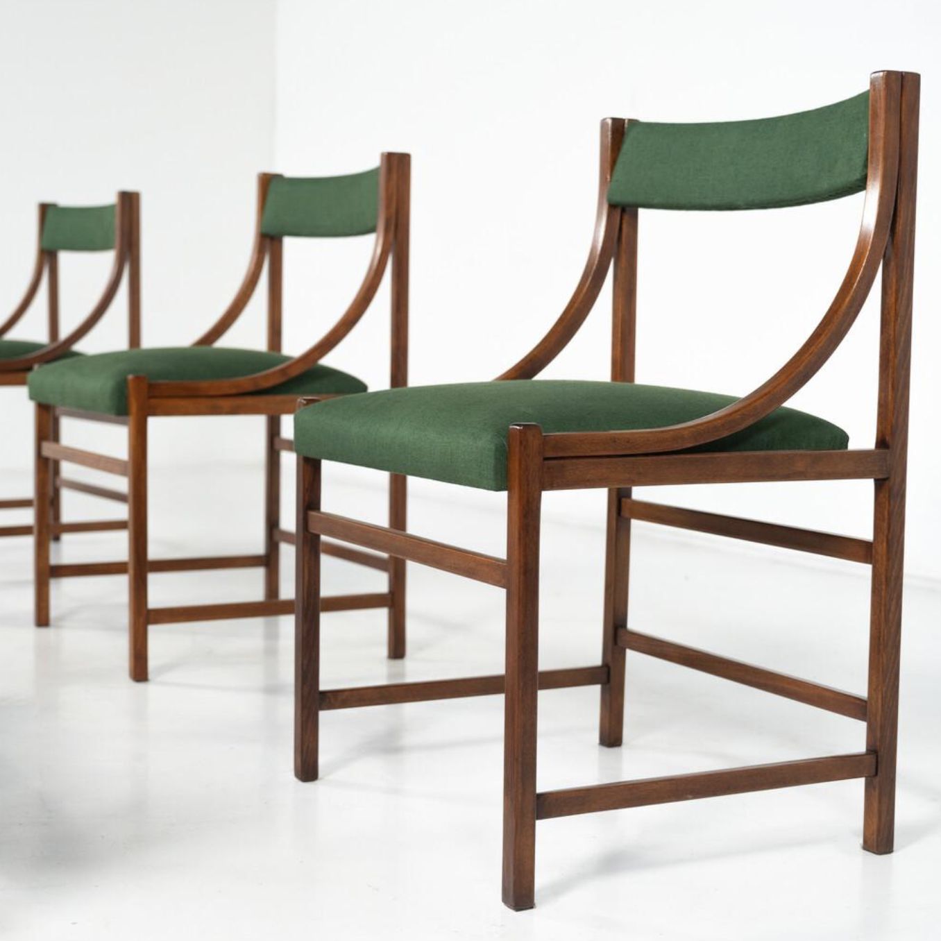 Mid Century Modern Set Of 6 Armchairs, Wood And Fabric, Italy, 1960s photo vintage
