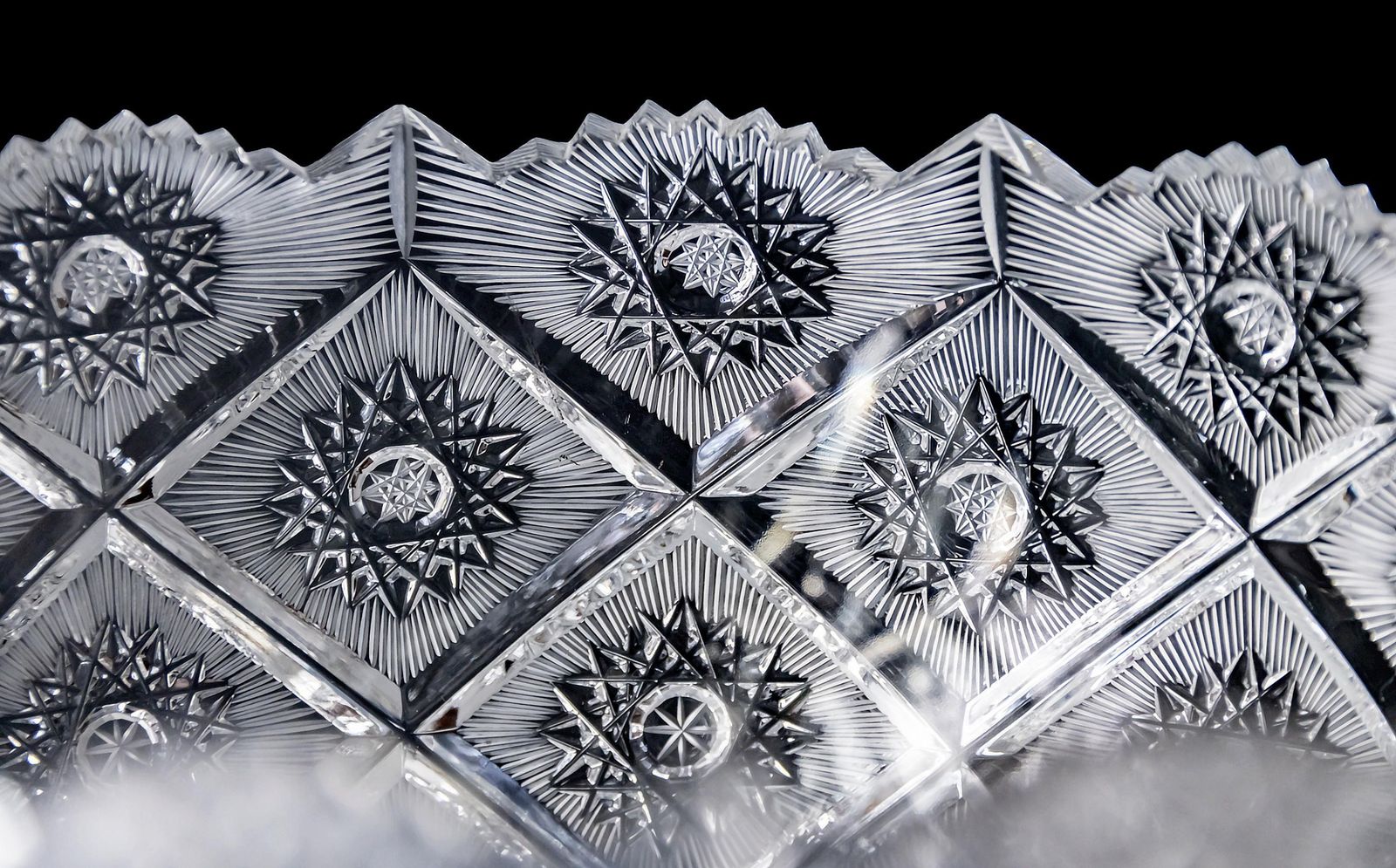 Large Hand Cut Crystal Vase Centerpiece photo Home Decor