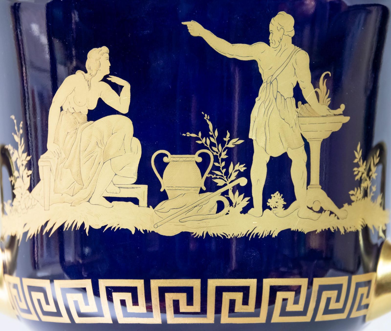 Large German Hutschenreuther Porcelain Empire Style Vase photo 2037.0