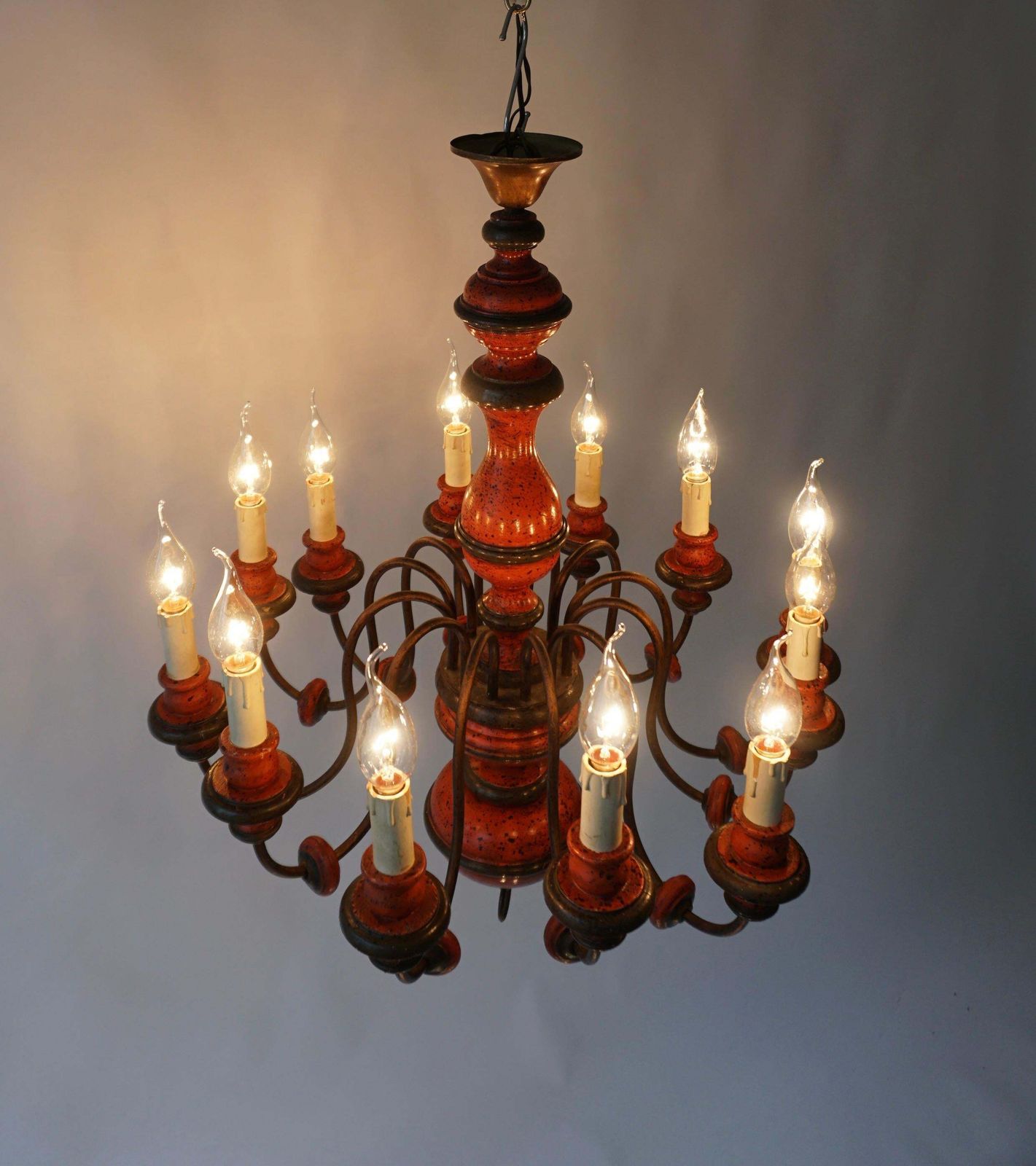Mid Century Red Lacquered Wood 12 Lights Chandelier photo 3026.0