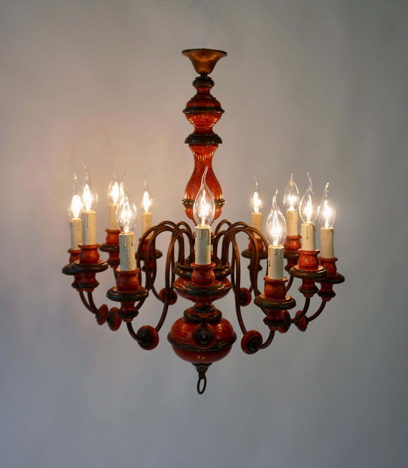 Mid Century Red Lacquered Wood 12 Lights Chandelier photo vintage