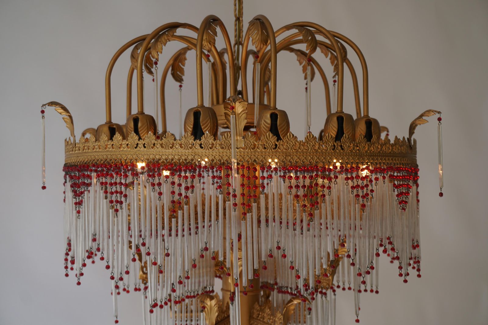 photo vinterior Italian Chandelier In Brass And Glass
