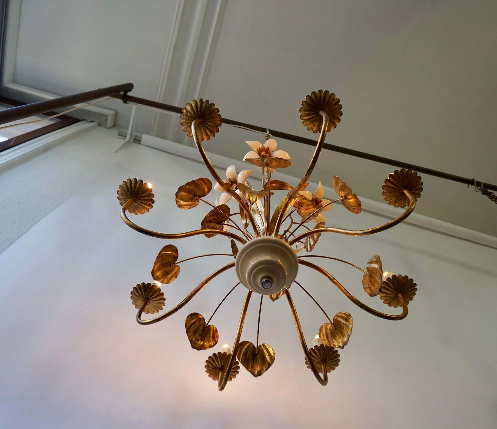 Chandelier With Golden Leaves And White Flowers photo vinterior