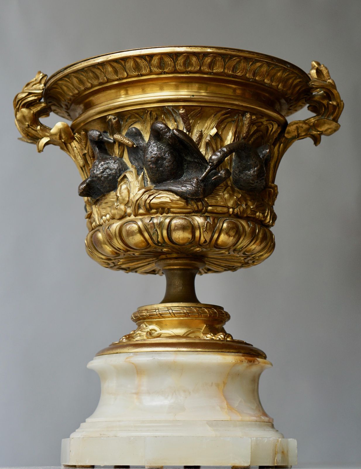Exceptional Napoleon III Gilt Bronze And Onyx Swan Centerpiece Urn, France photo vintage