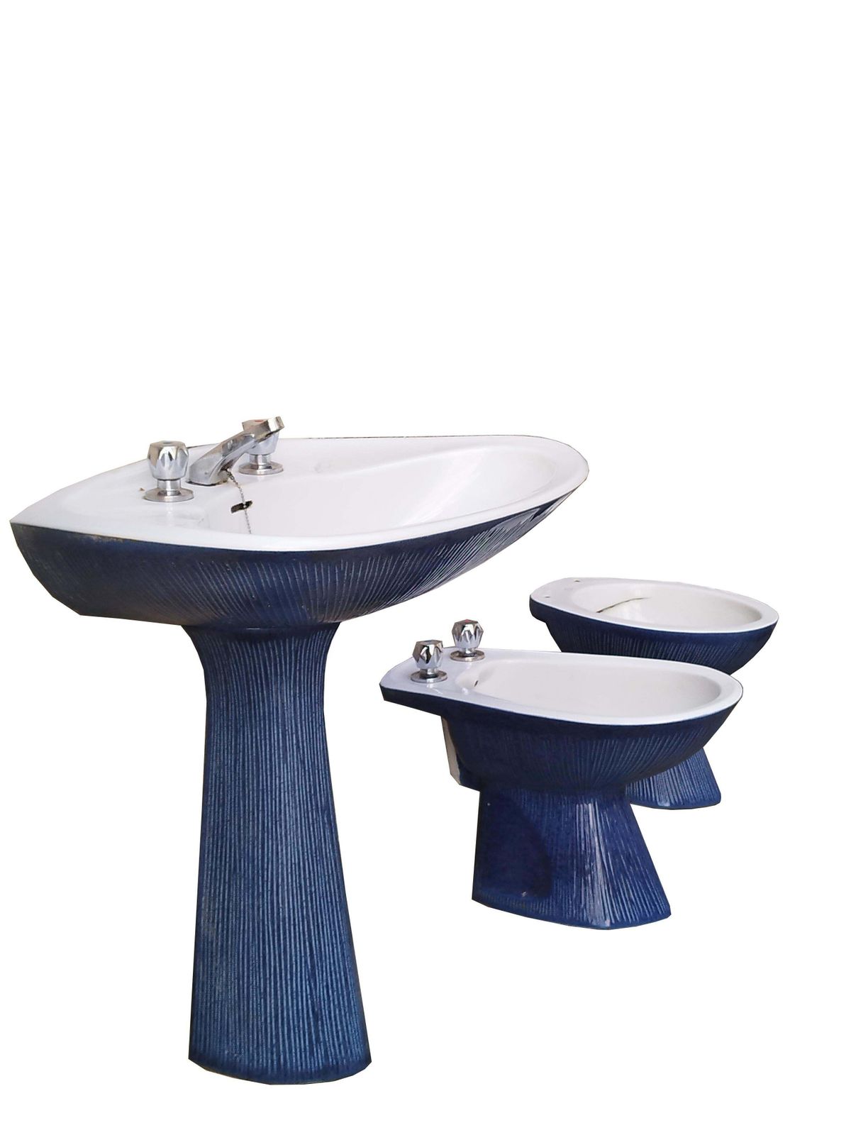 Antonia Campi For Sci Laveno "Gardena" Bathroom Fixtures, Italy, 1970s photo for sale