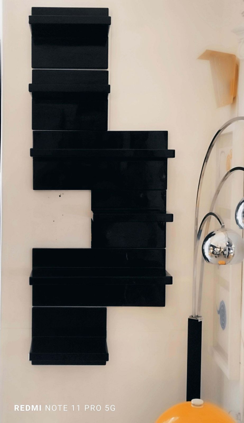 Marcello Siard For Kartell Set Of 6 Black Plastic Shelves, Italy  1970s photo Furniture